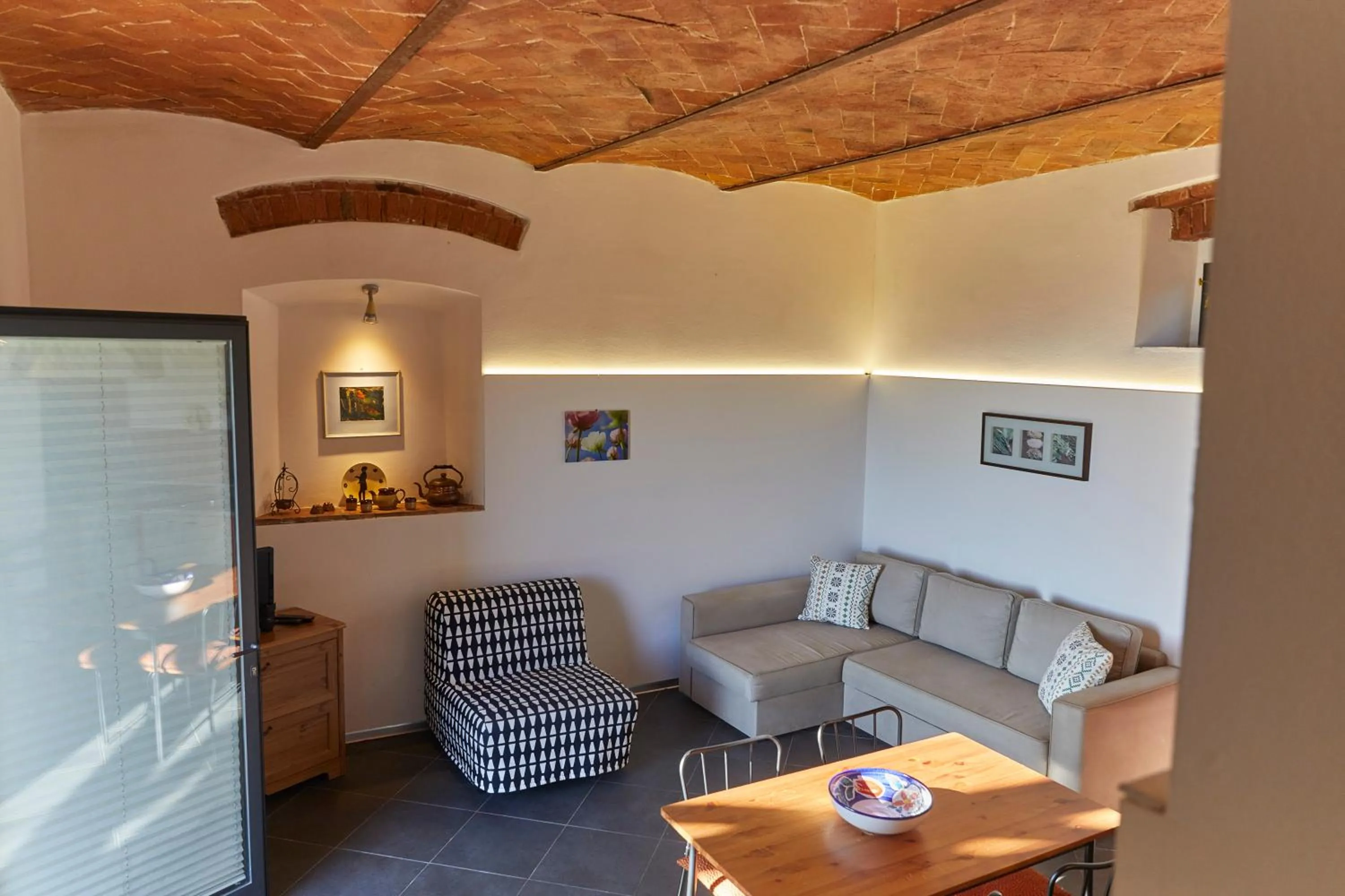 Seating area in Colle da Vinci