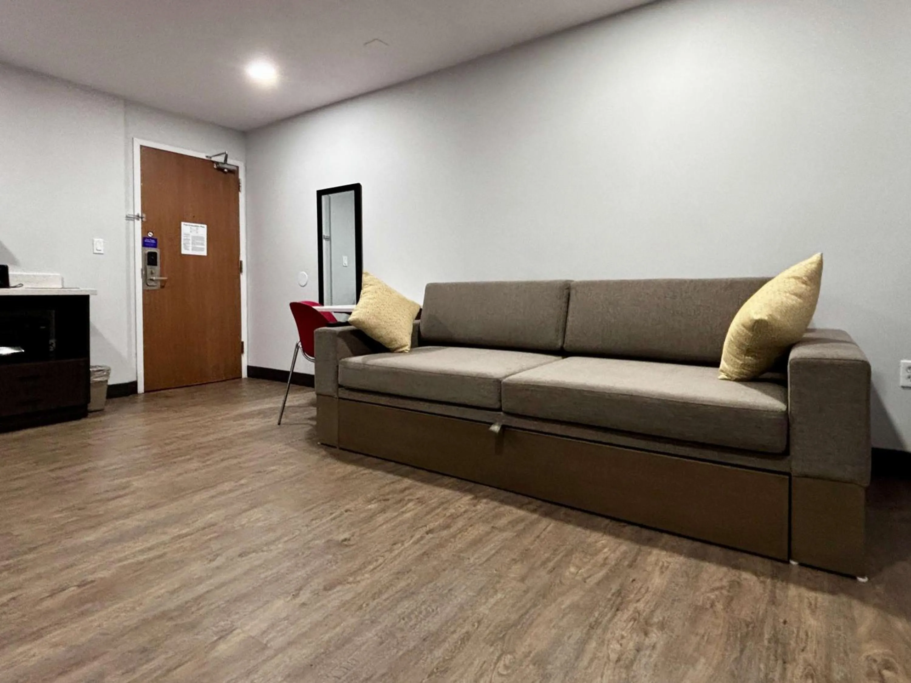 Bedroom in Studio 6 Ogden, UT 21st Street