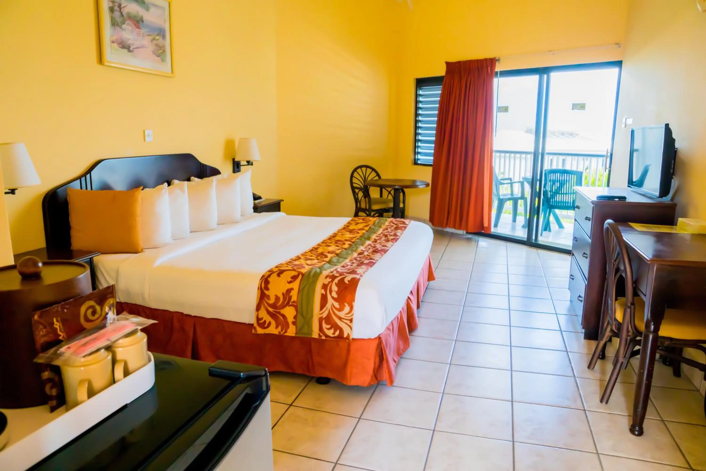 Bed in Allamanda Beach Resort