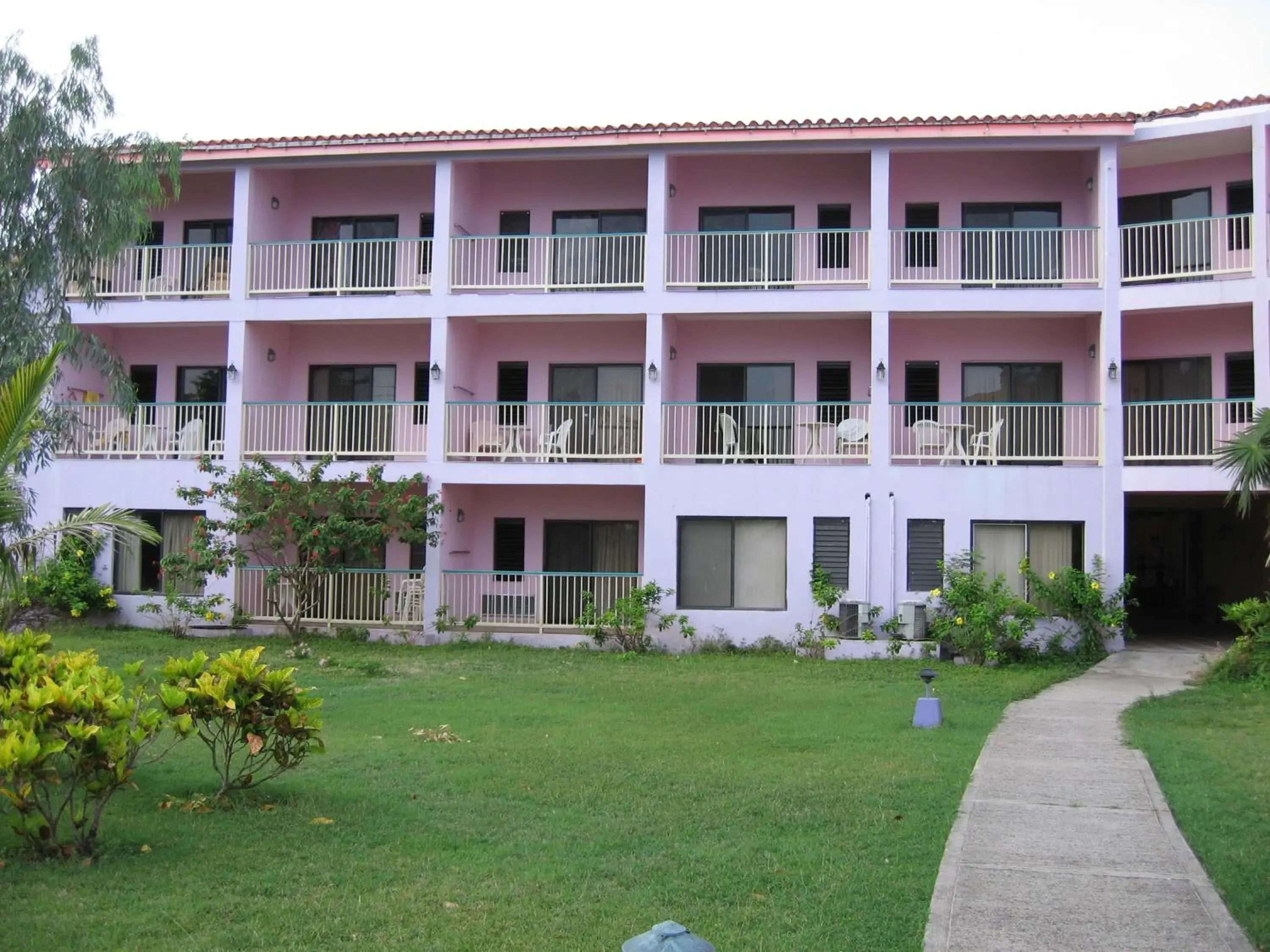 Property building in Allamanda Beach Hotel Property building in Allamanda Beach Hotel