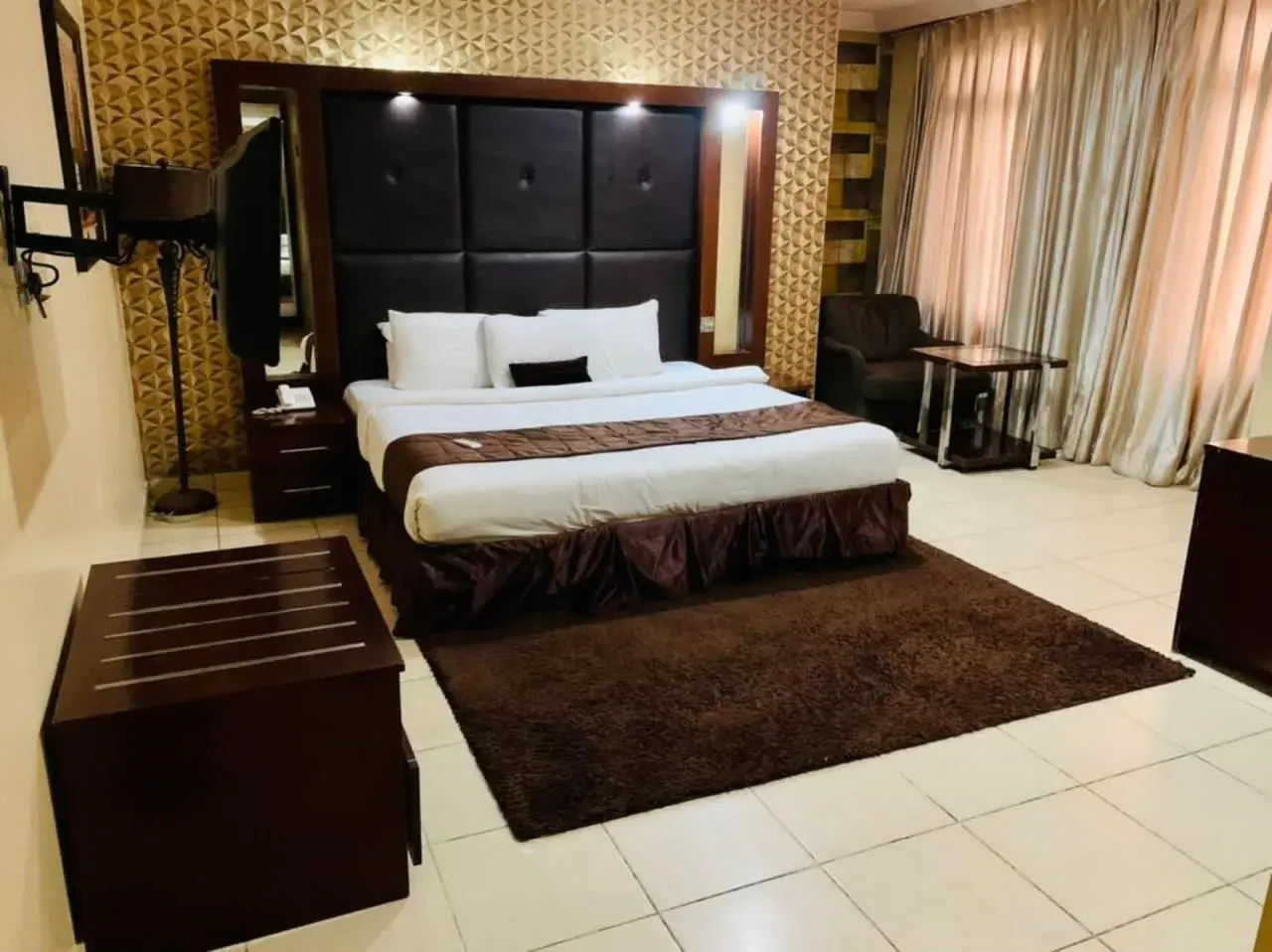 Palazzo Dumont Hotel Chevron Palazzo Dumont Hotel Chevron