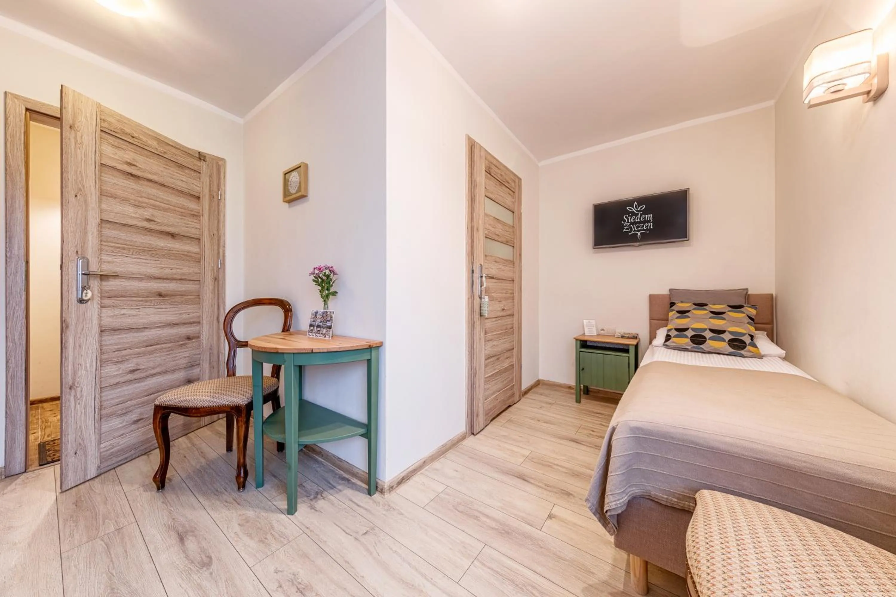 Bed in Siedem Życzeń