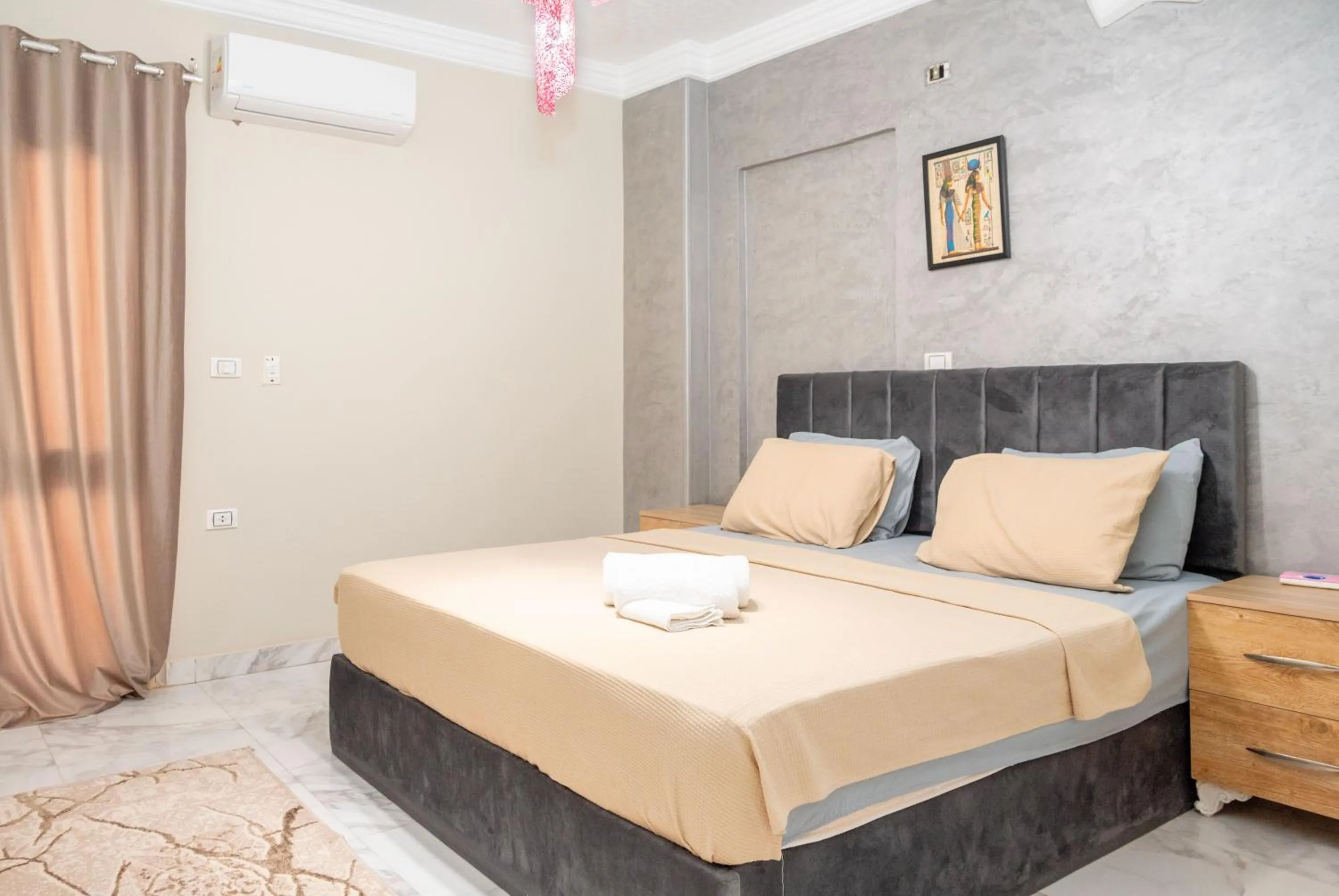 Bed in GEM VIEW INN