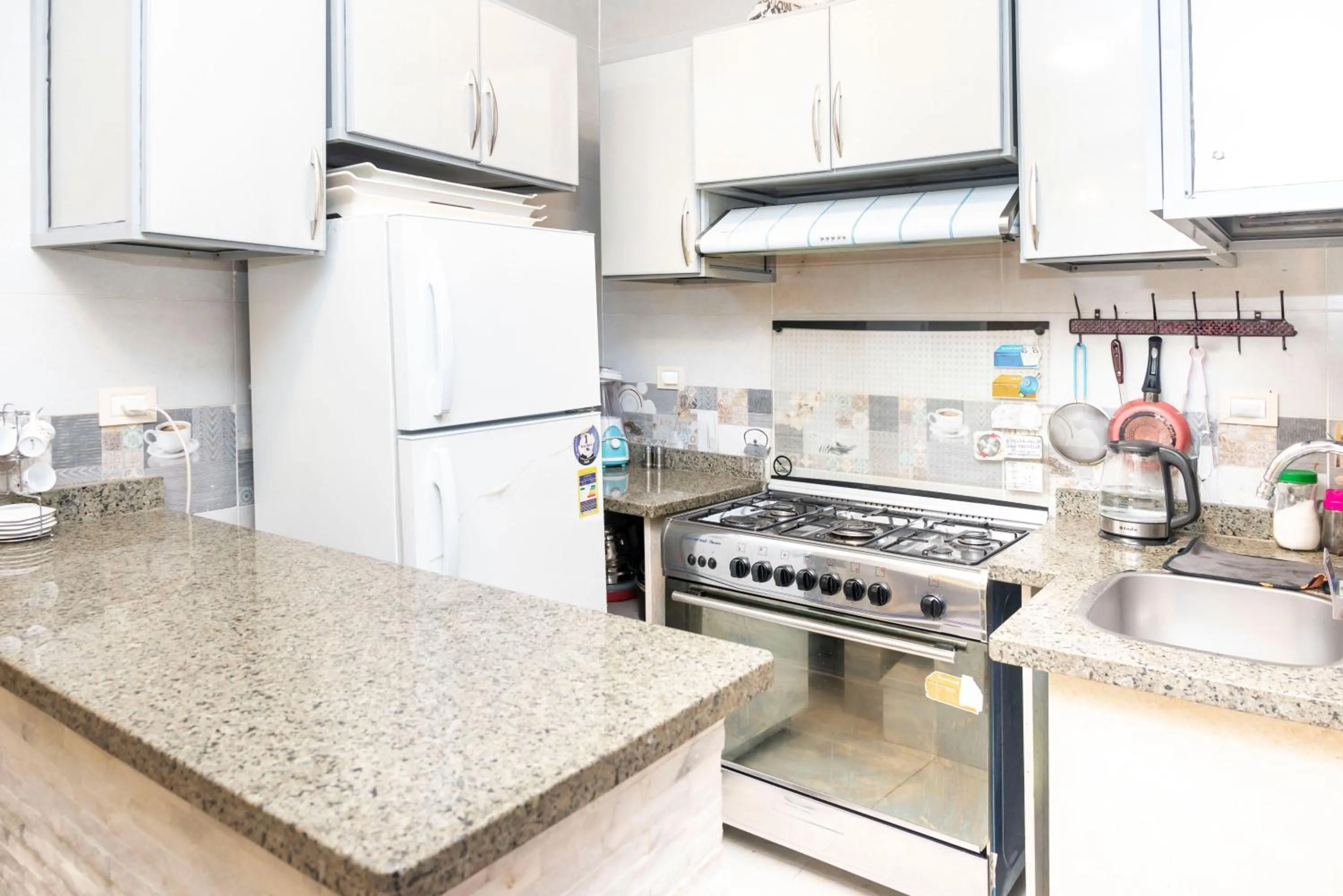 Coffee/tea facilities in GEM VIEW INN