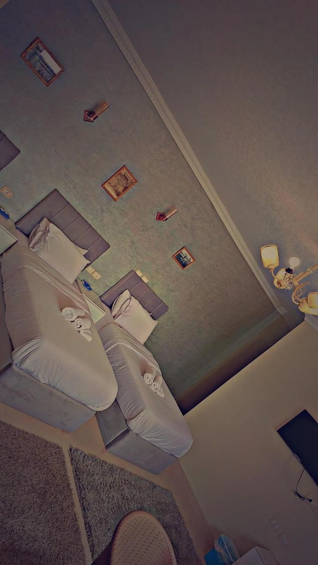 Property building, Bed in GEM VIEW INN