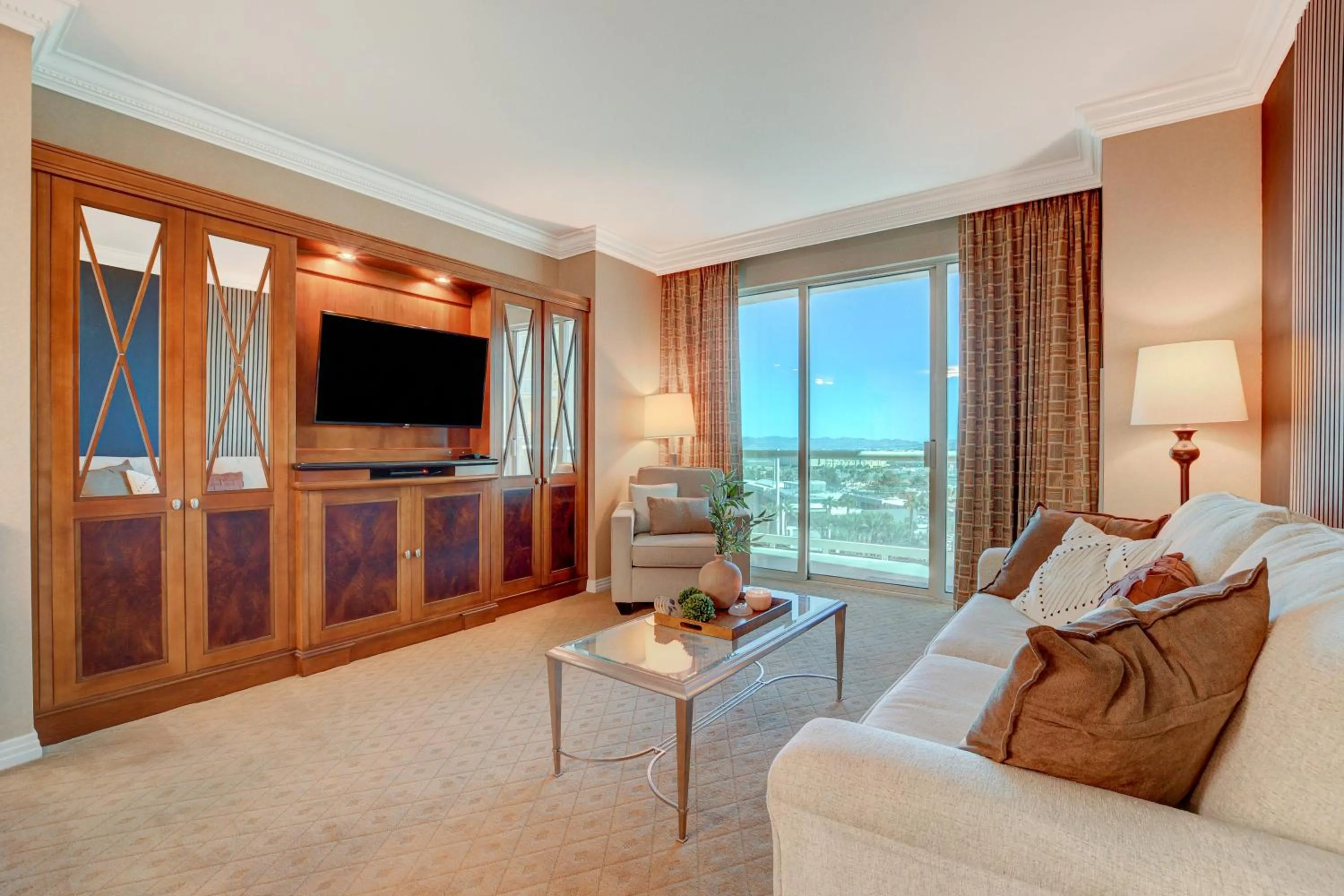 Luxe 1br 2bth Suite MGM Signature Balcony