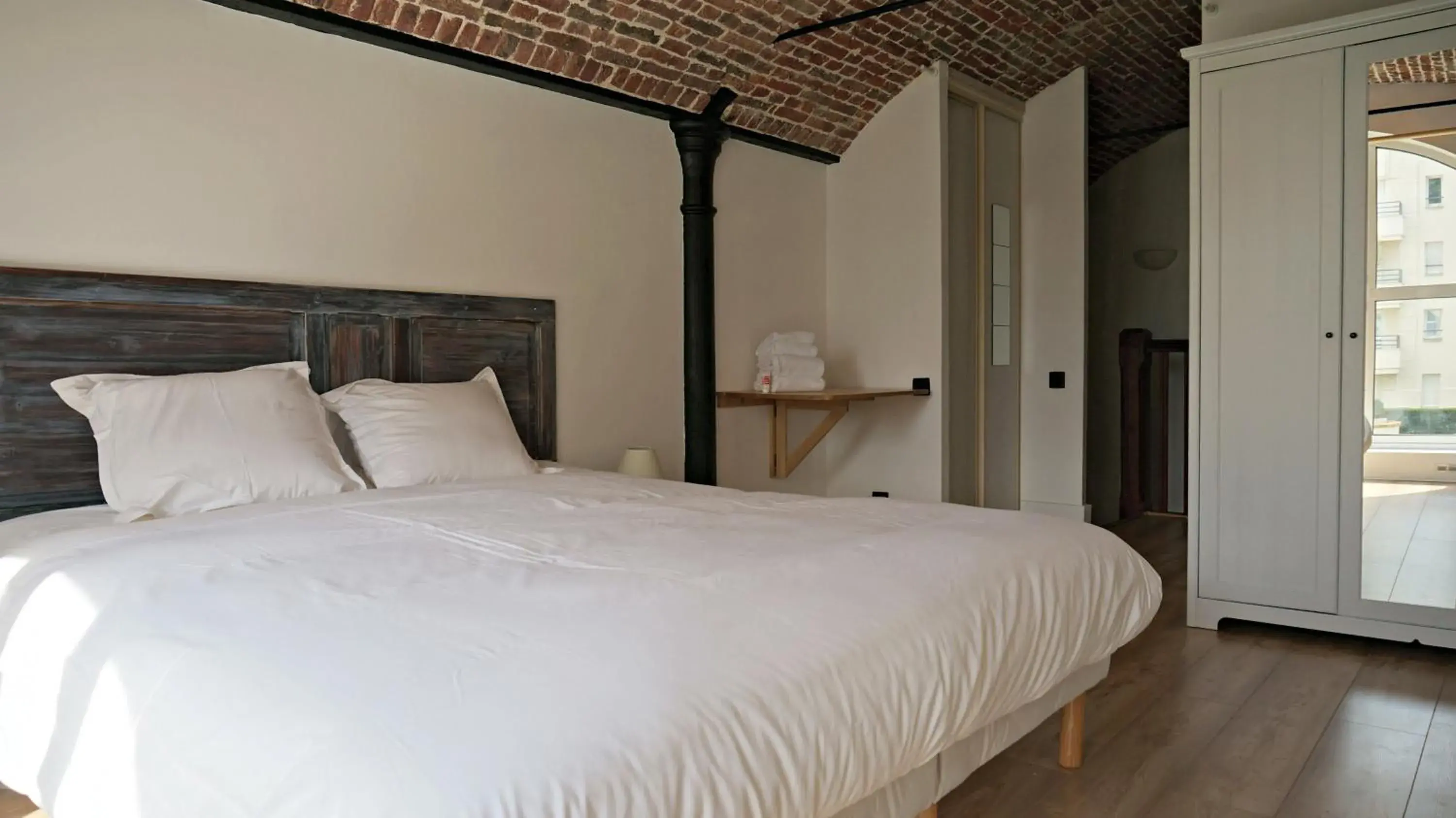 Little Suite - Coline Little Suite - Coline