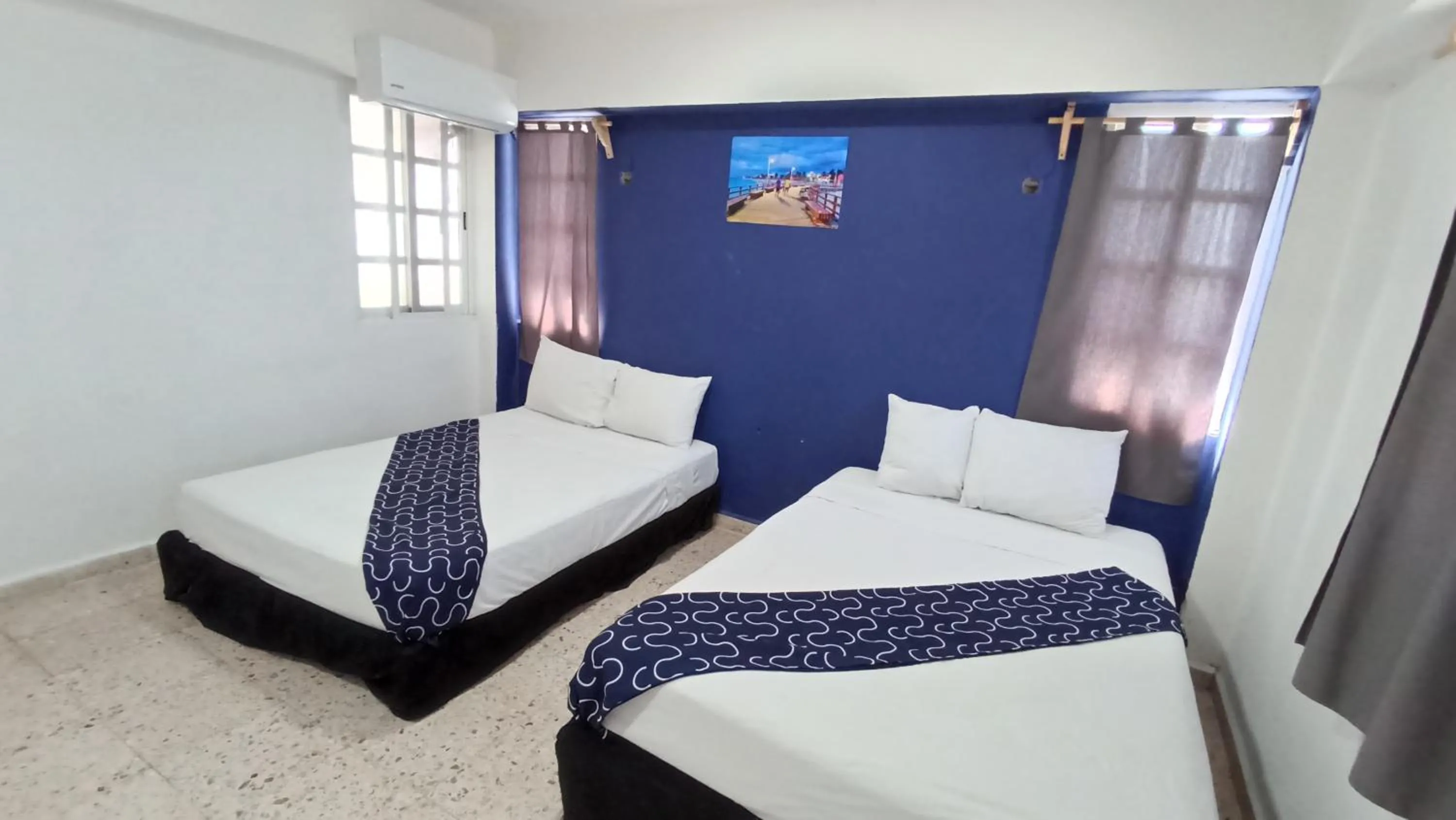 Bed in Hotel Tropical