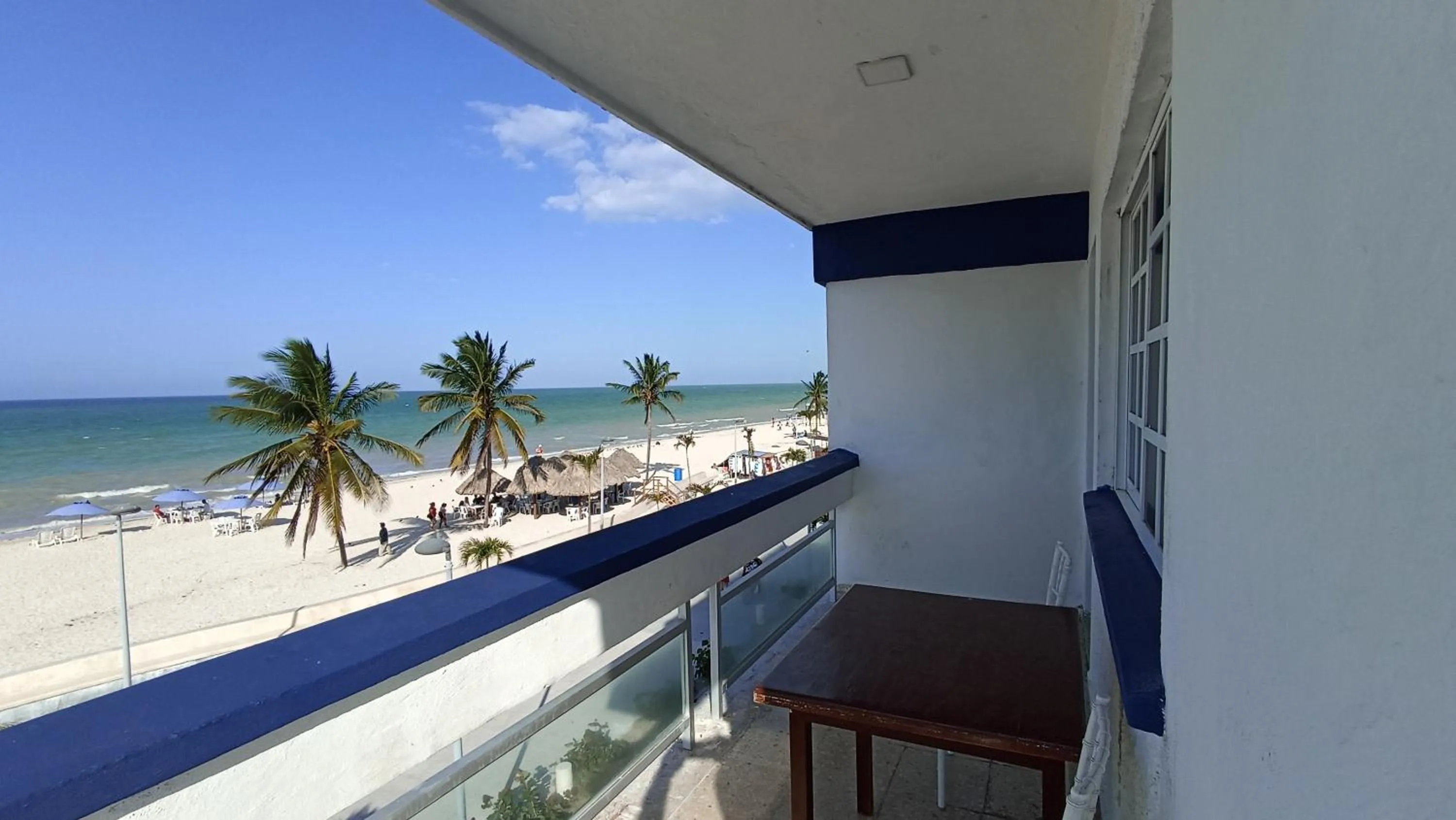 Hotel Tropical