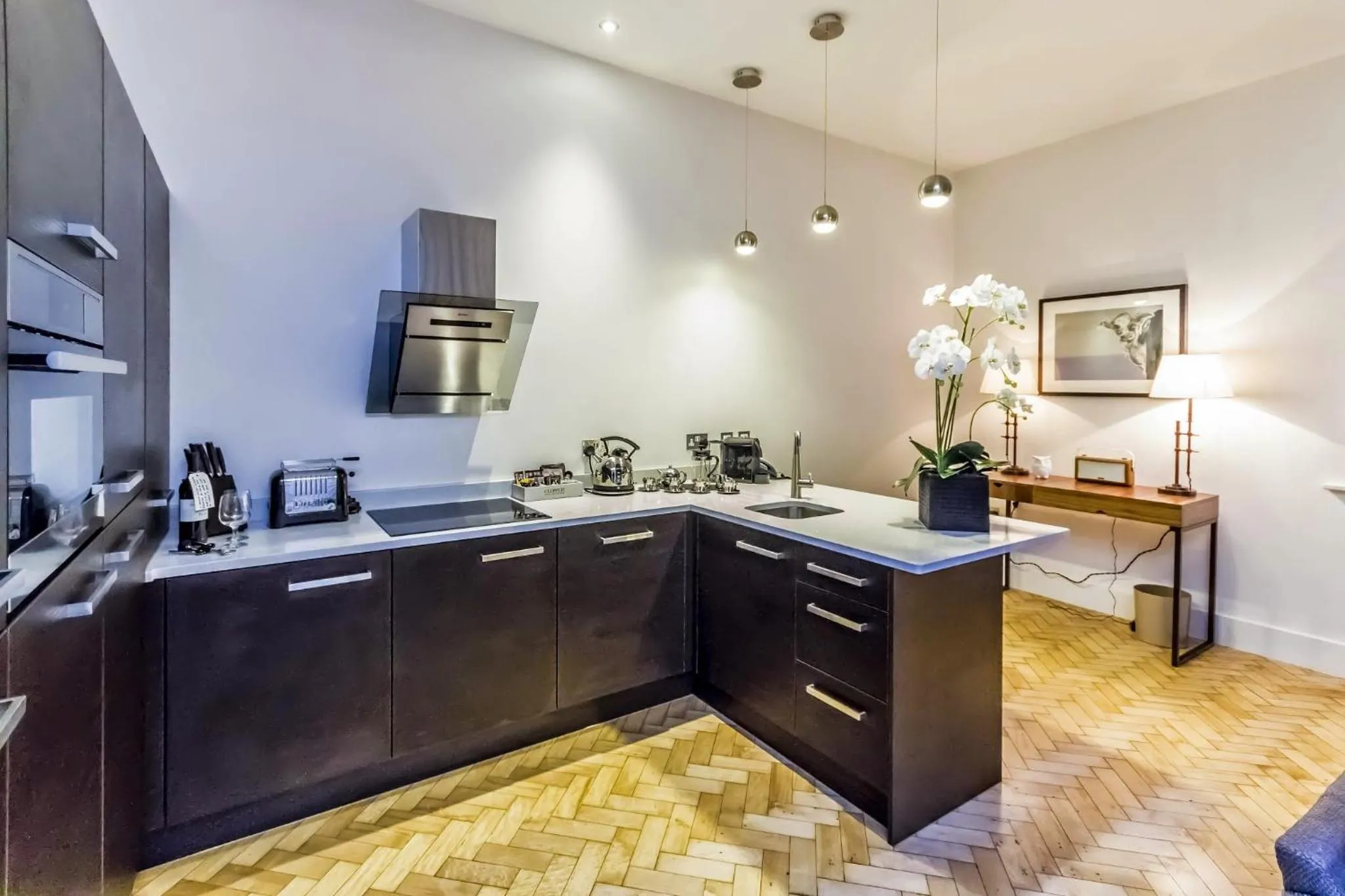 The Halston Carlisle