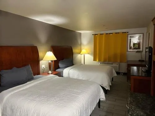 Bedroom, Bed in Days Inn by Wyndham Colorado Springs Air Force Academy