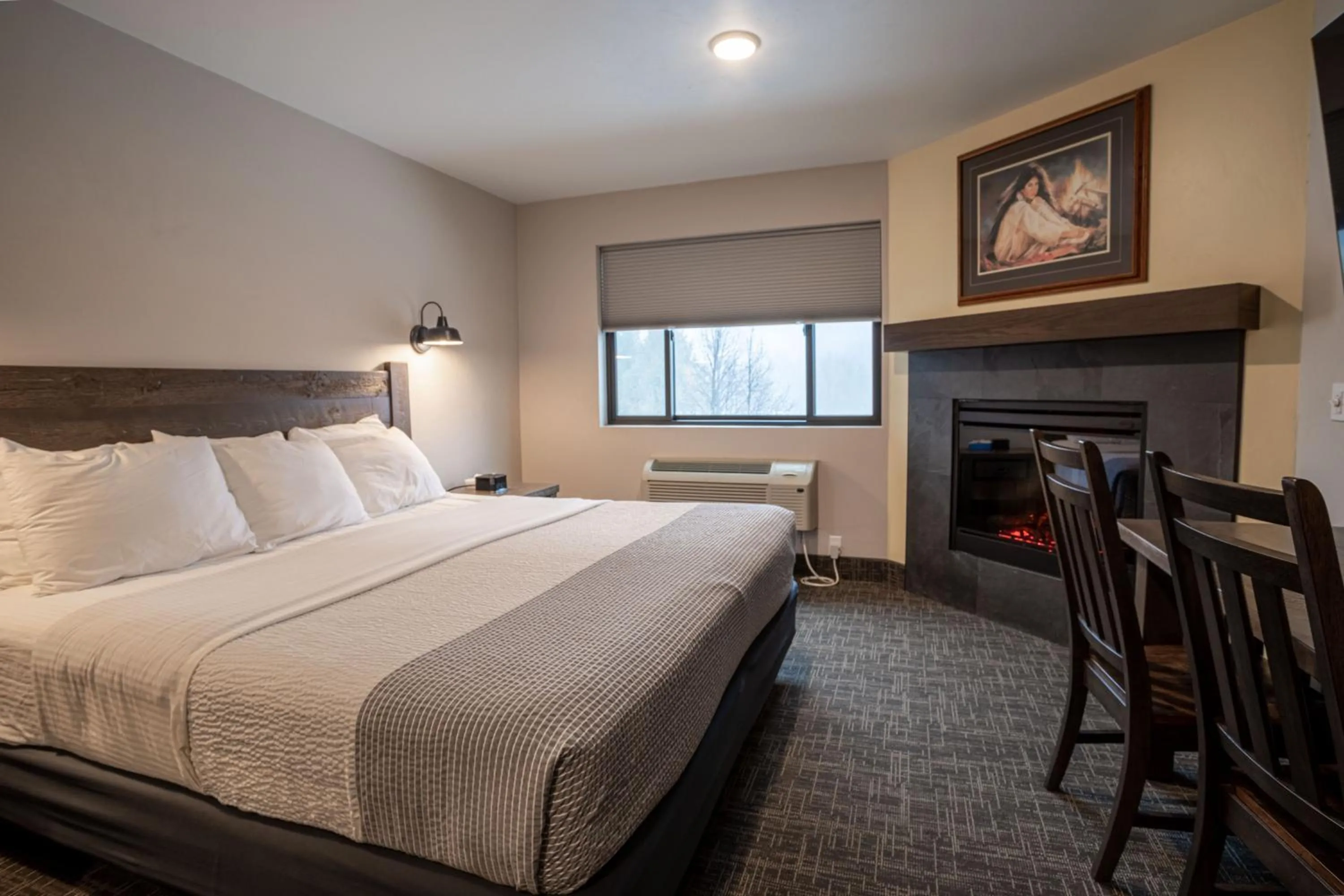 Bed in Open Hearth Lodge