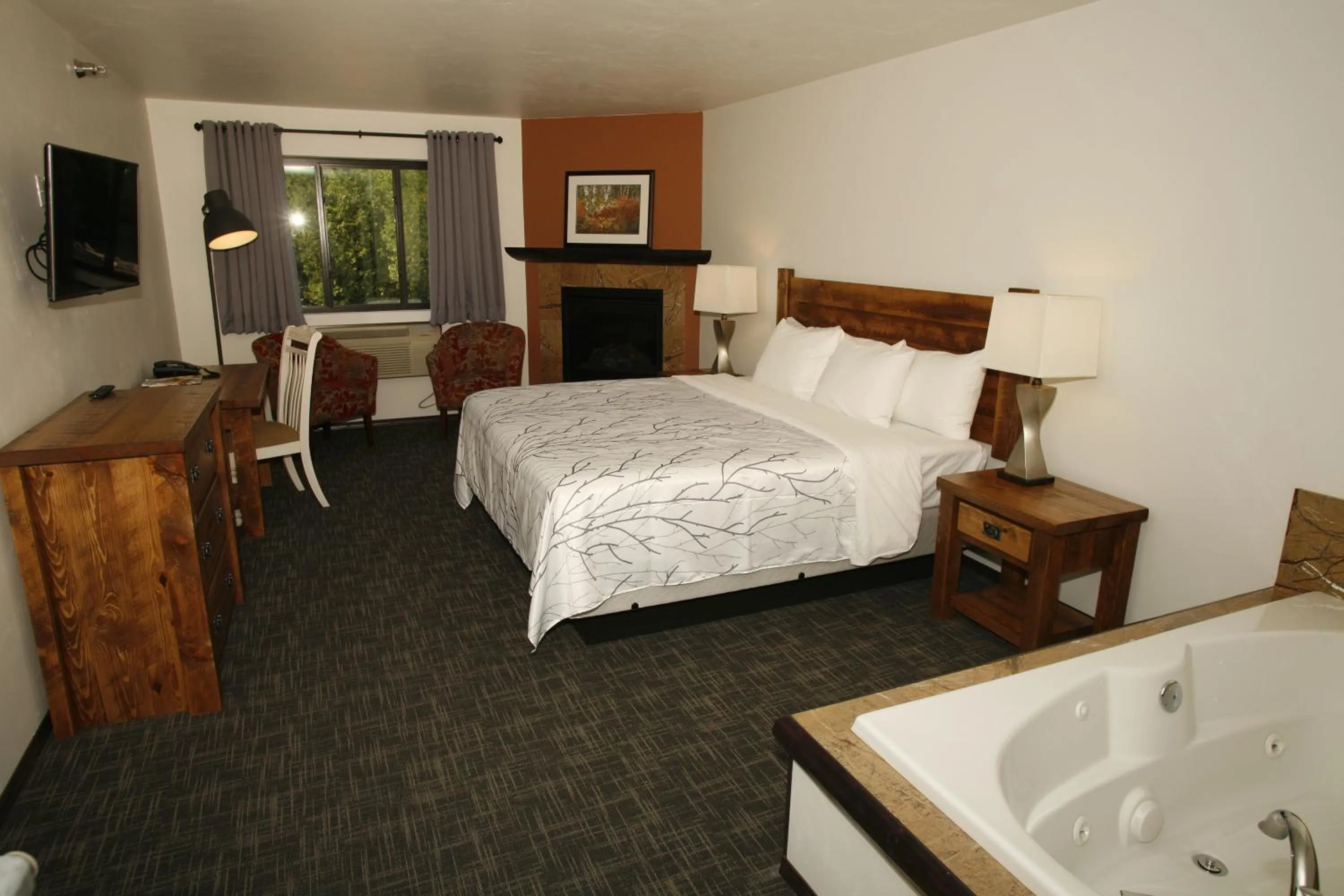 Bed in Open Hearth Lodge
