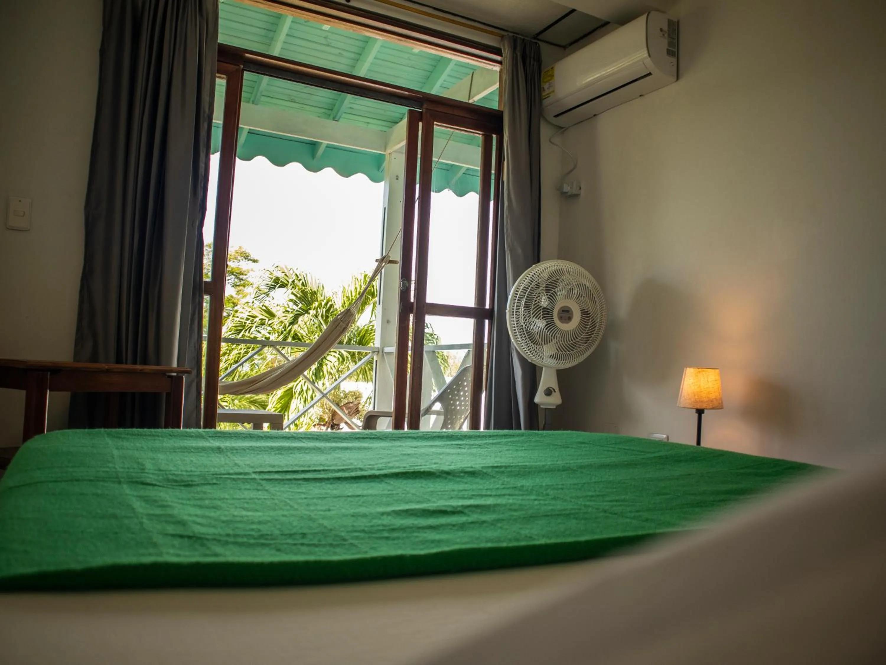 Bed in South West Bay Cabañas