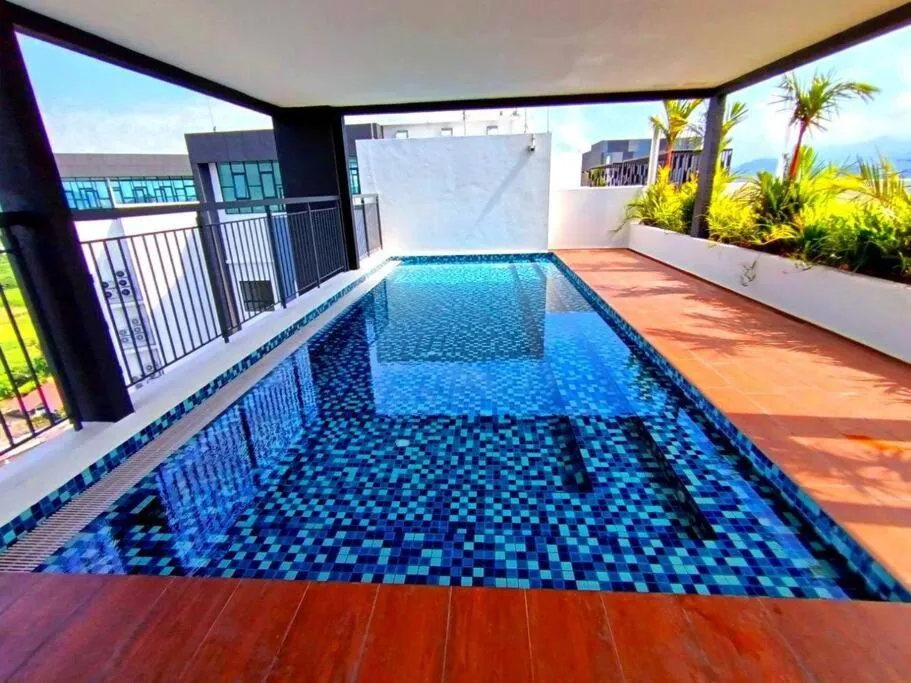 Swimming pool in The Horizon Ipoh Dual L13 by Grab A Stay
