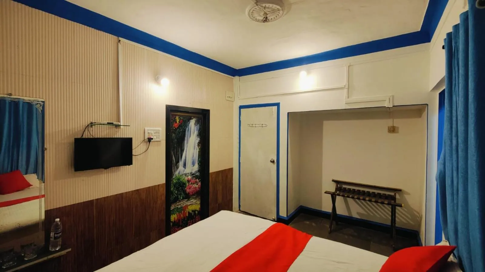 Bed in Muktai Nest