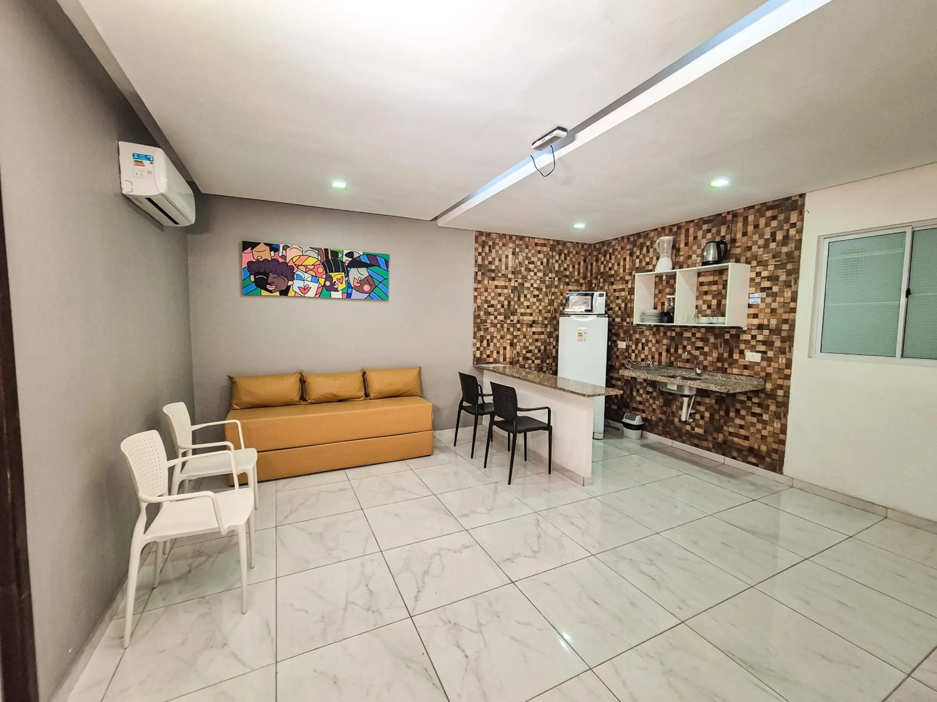 Kitchen or kitchenette in Pousada Cheiro do Mar