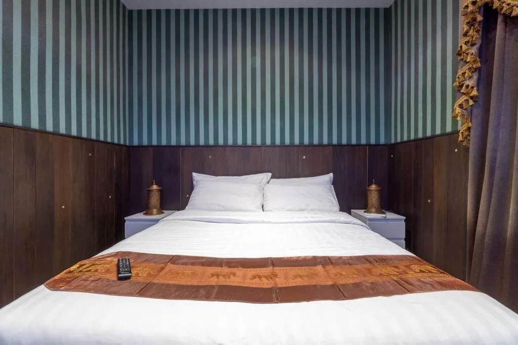Bed in The Castle Pratumnak Hill Pattaya 6 Bedroom