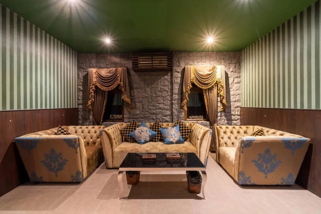 Living room in The Castle Pratumnak Hill Pattaya 6 Bedroom