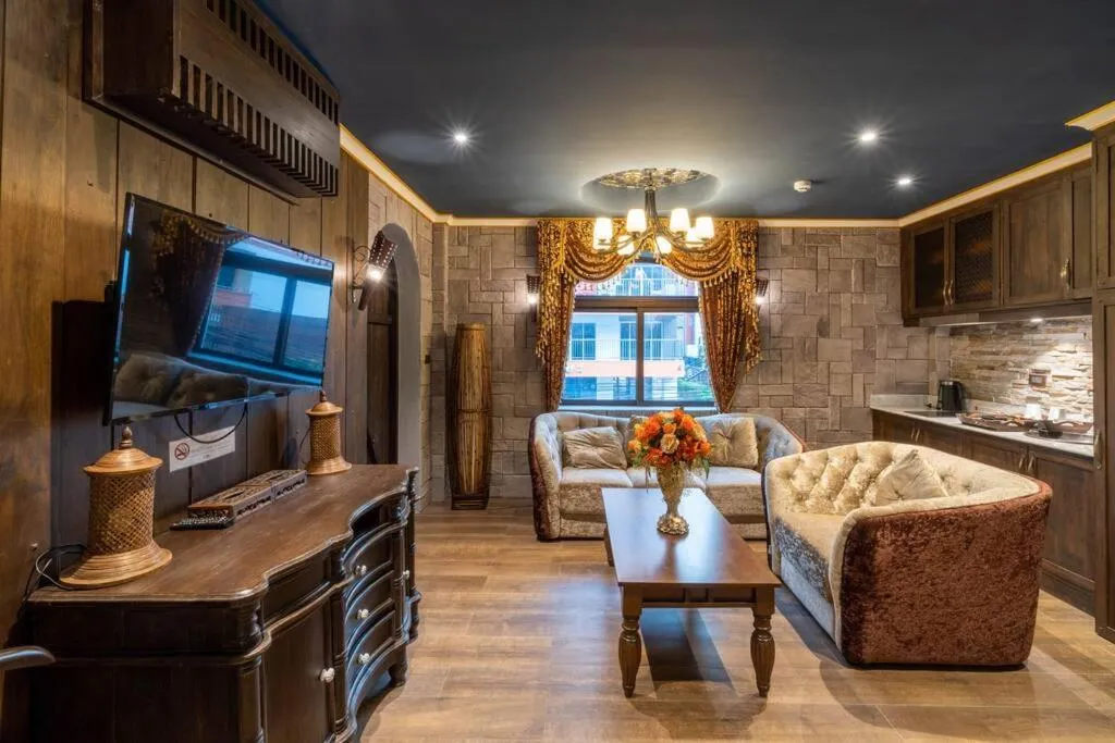 TV and multimedia in The Castle Pratumnak Hill Pattaya 6 Bedroom