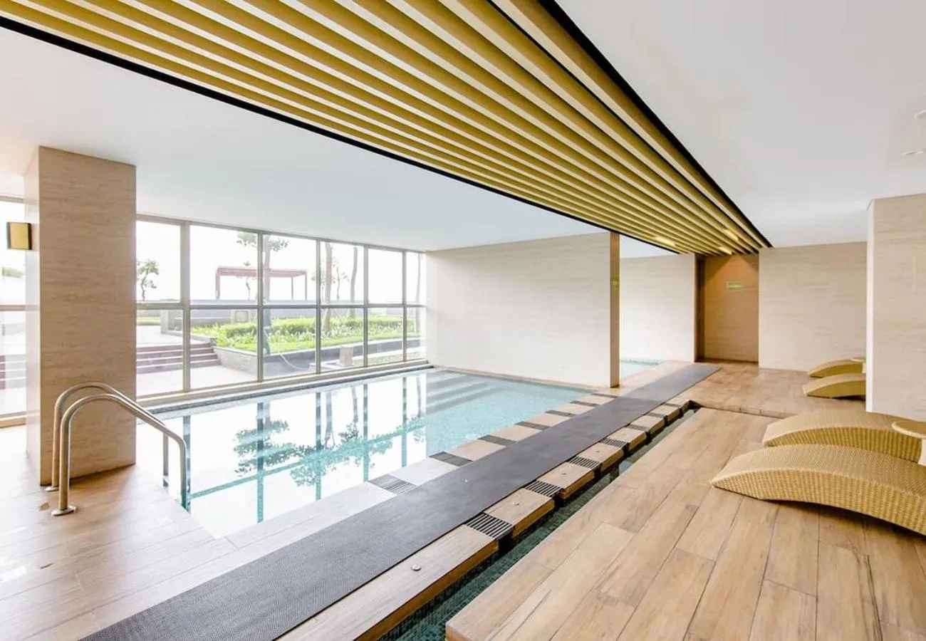 Swimming pool in Comfort and Luxury Private Room at Goldcoast PIK