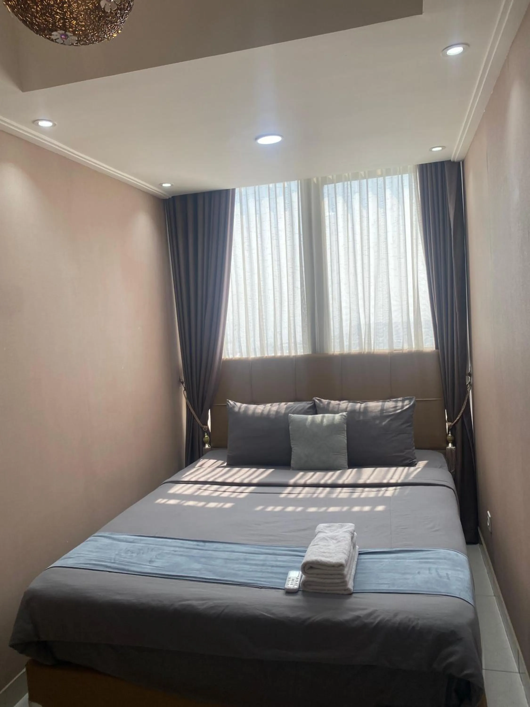 Bedroom, Bed in Comfort and Luxury Private Room at Goldcoast PIK