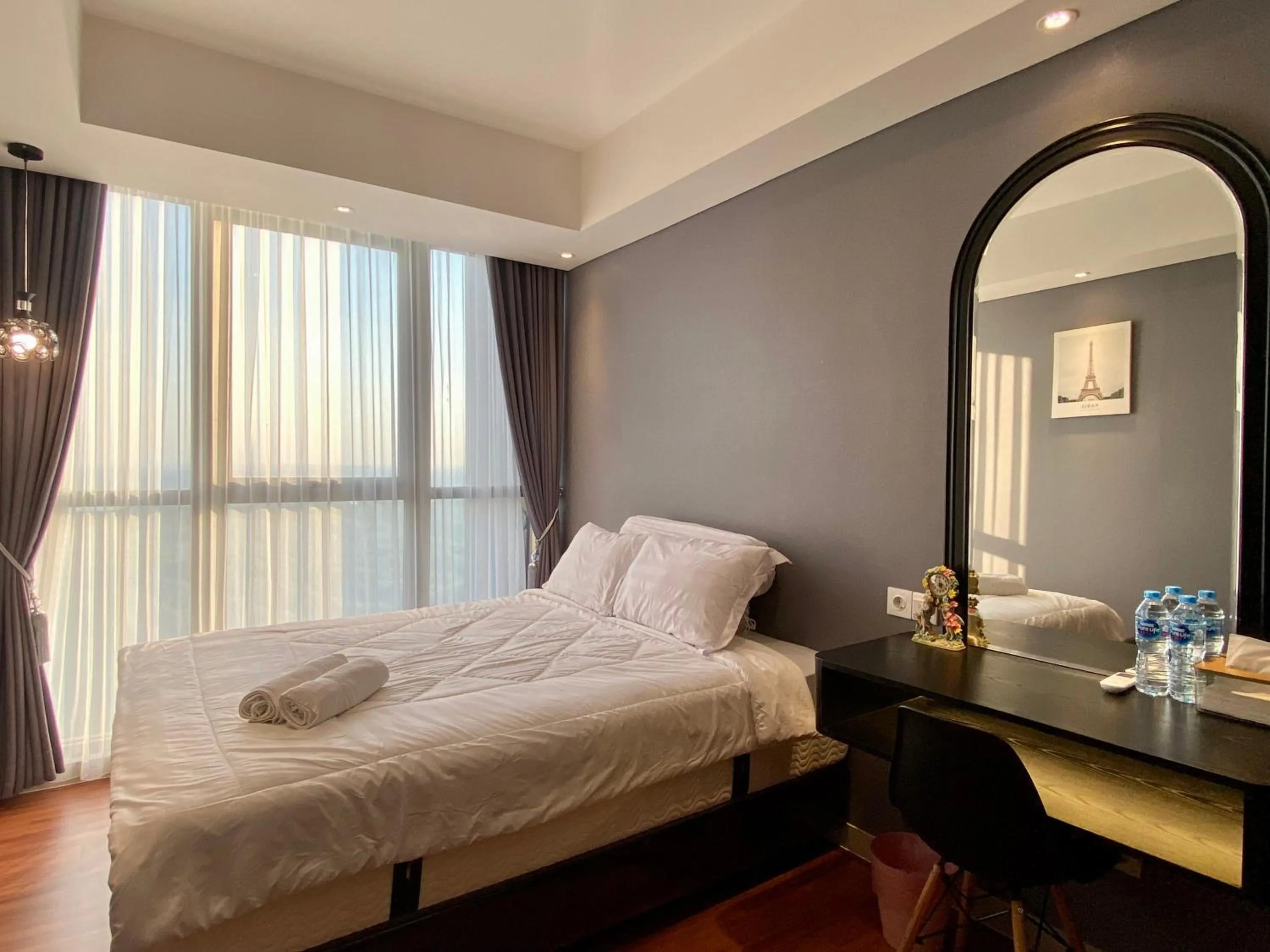 Bedroom, Bed in Comfort and Luxury Private Room at Goldcoast PIK