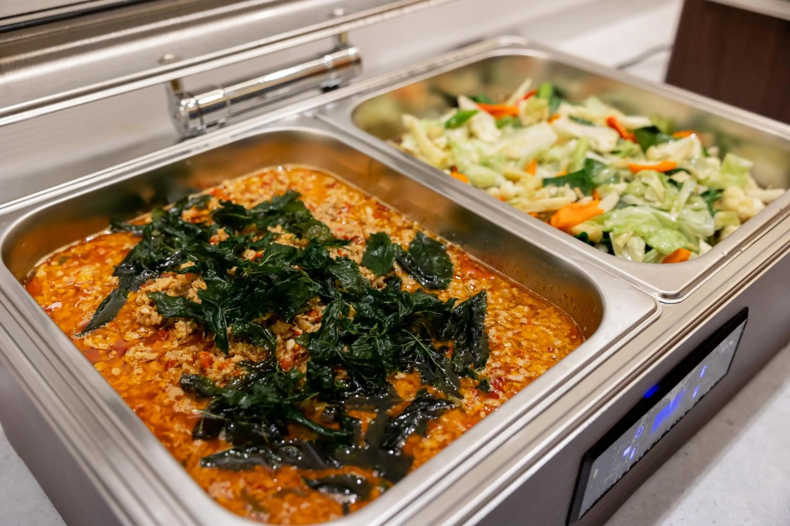 Food in GOOD Nakhonsawan Hotel