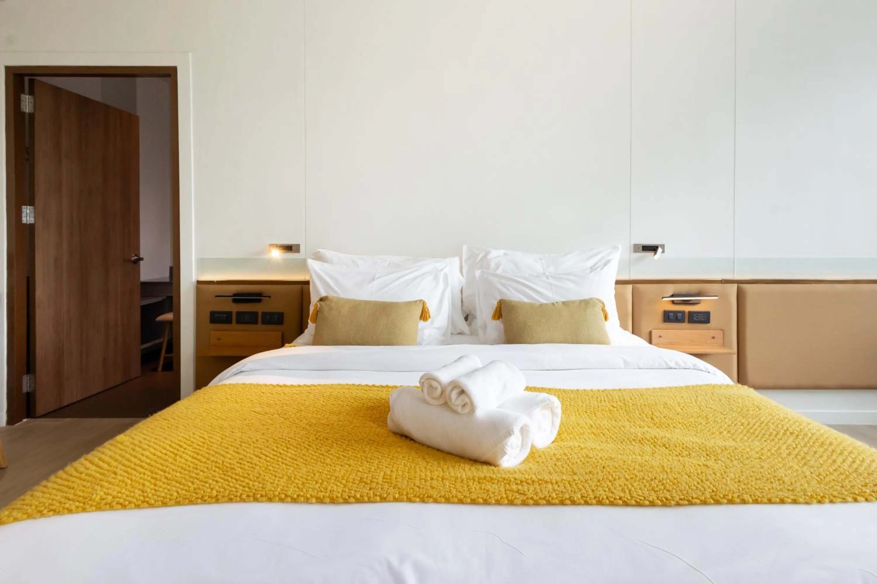 Bed in GOOD Nakhonsawan Hotel