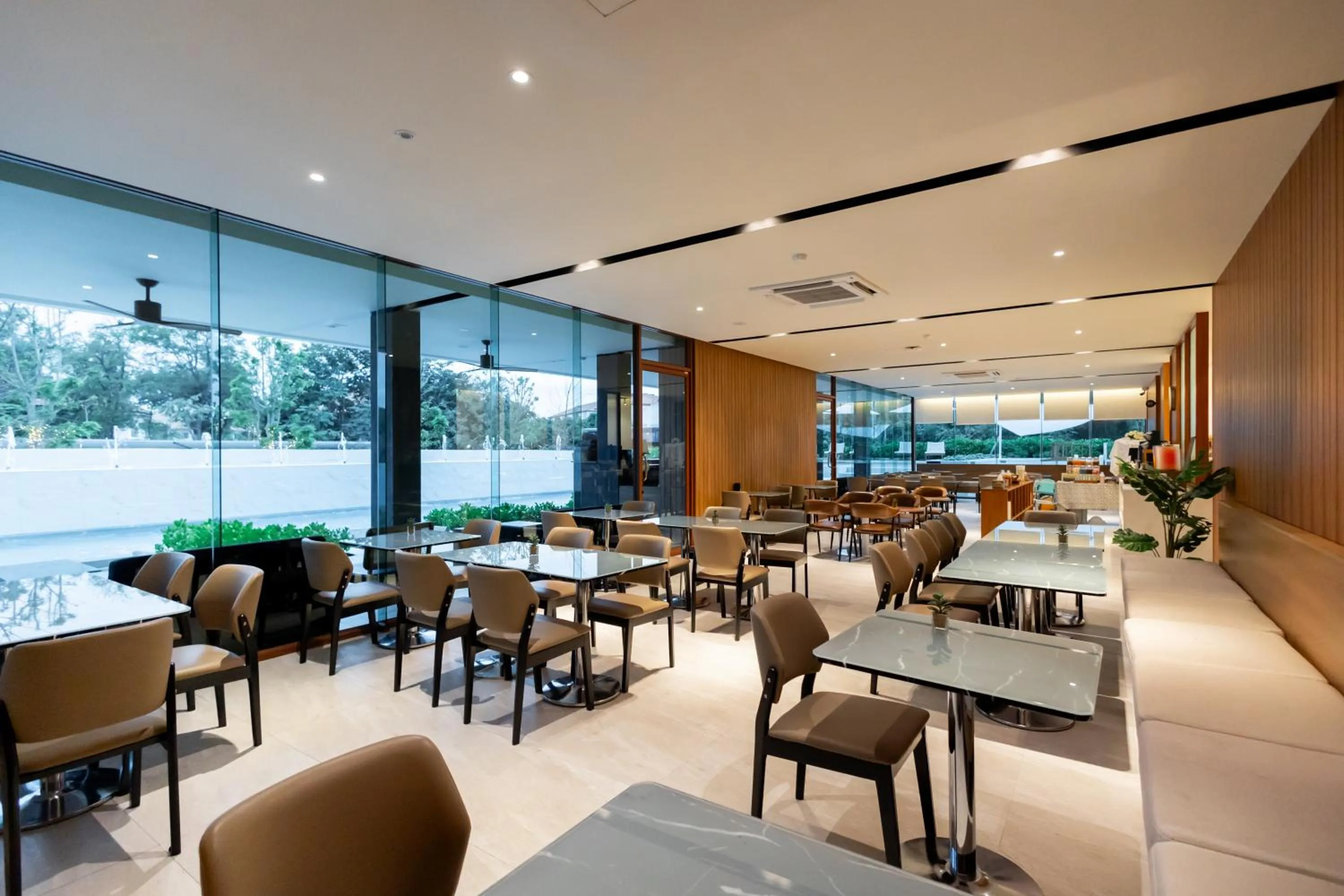 Restaurant/places to eat in GOOD Nakhonsawan Hotel