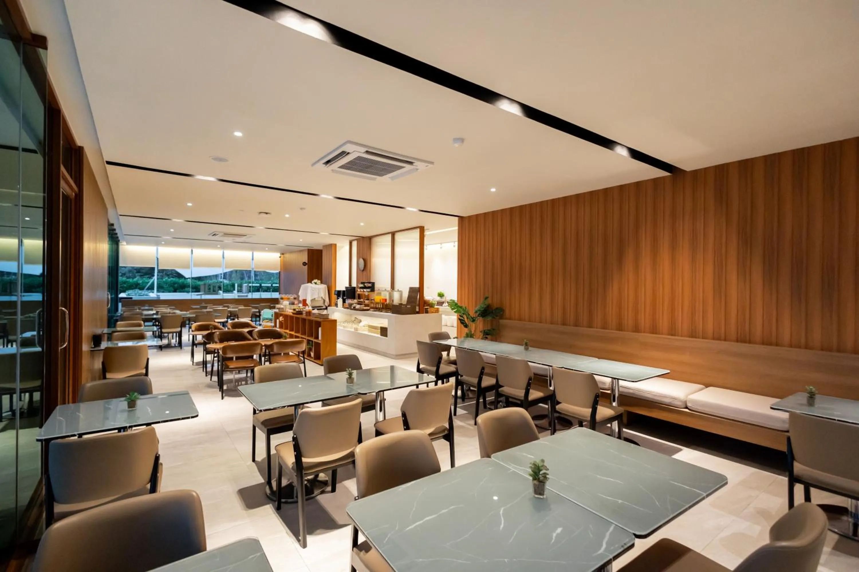 Restaurant/places to eat in GOOD Nakhonsawan Hotel