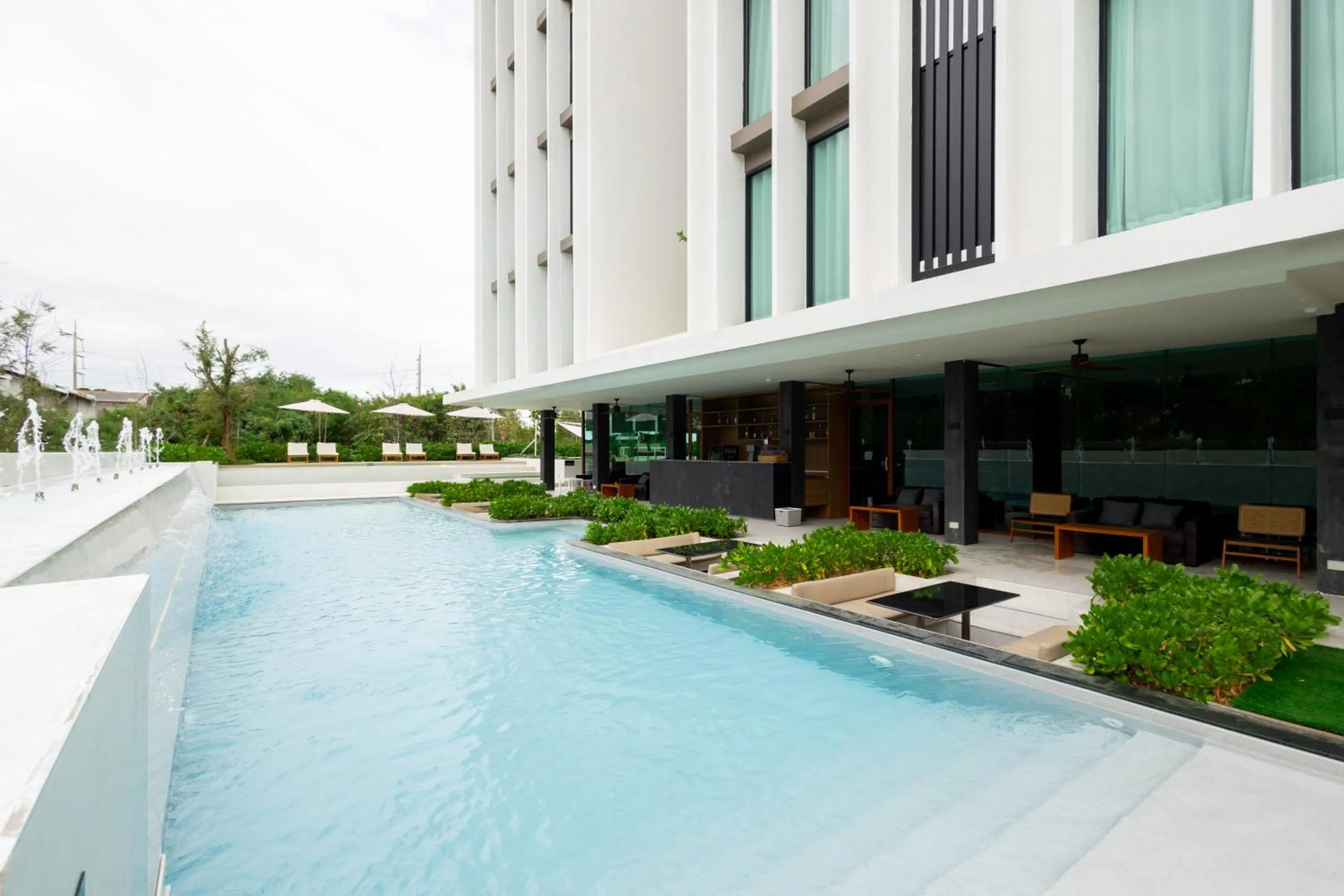 Property building in GOOD Nakhonsawan Hotel
