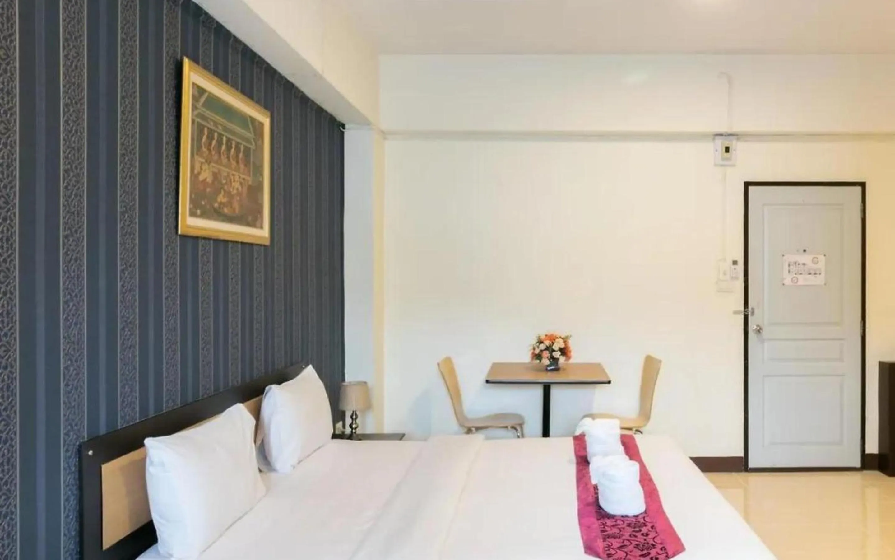 Bedroom, Bed in B9 Airport Resident