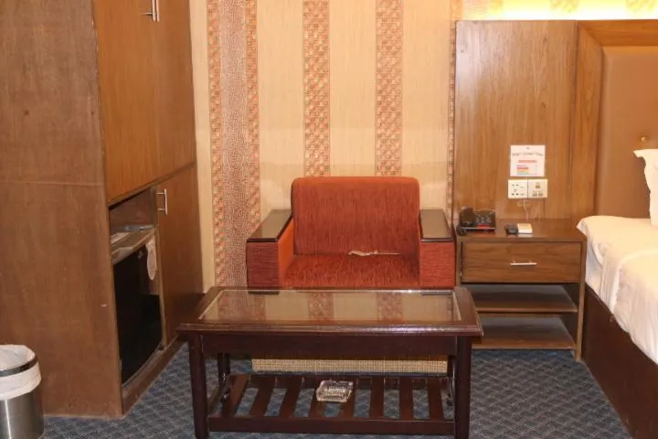 hair dresser, Bed in New Hotel Grand View