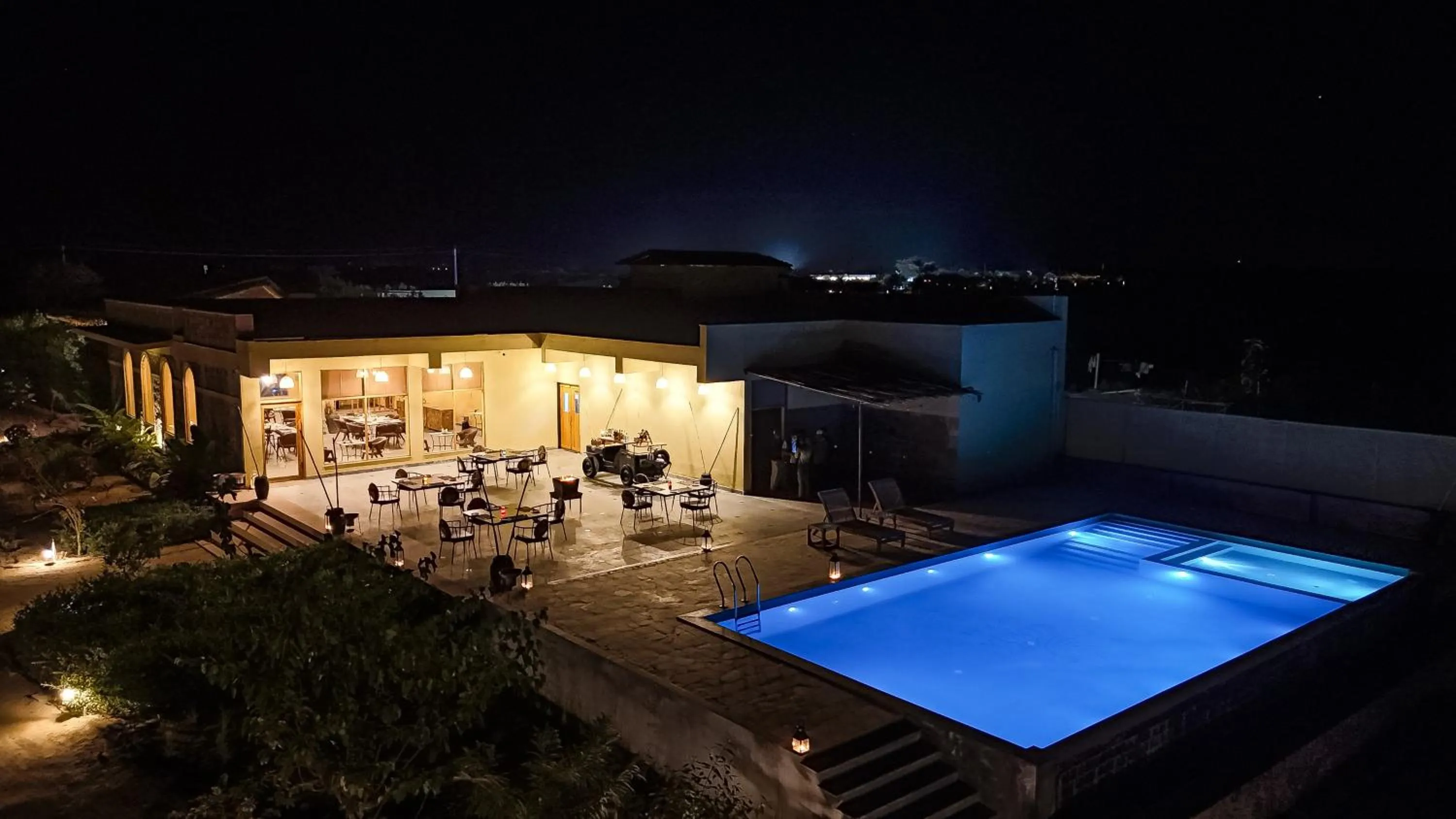 Restaurant/places to eat in KURJA Jawai