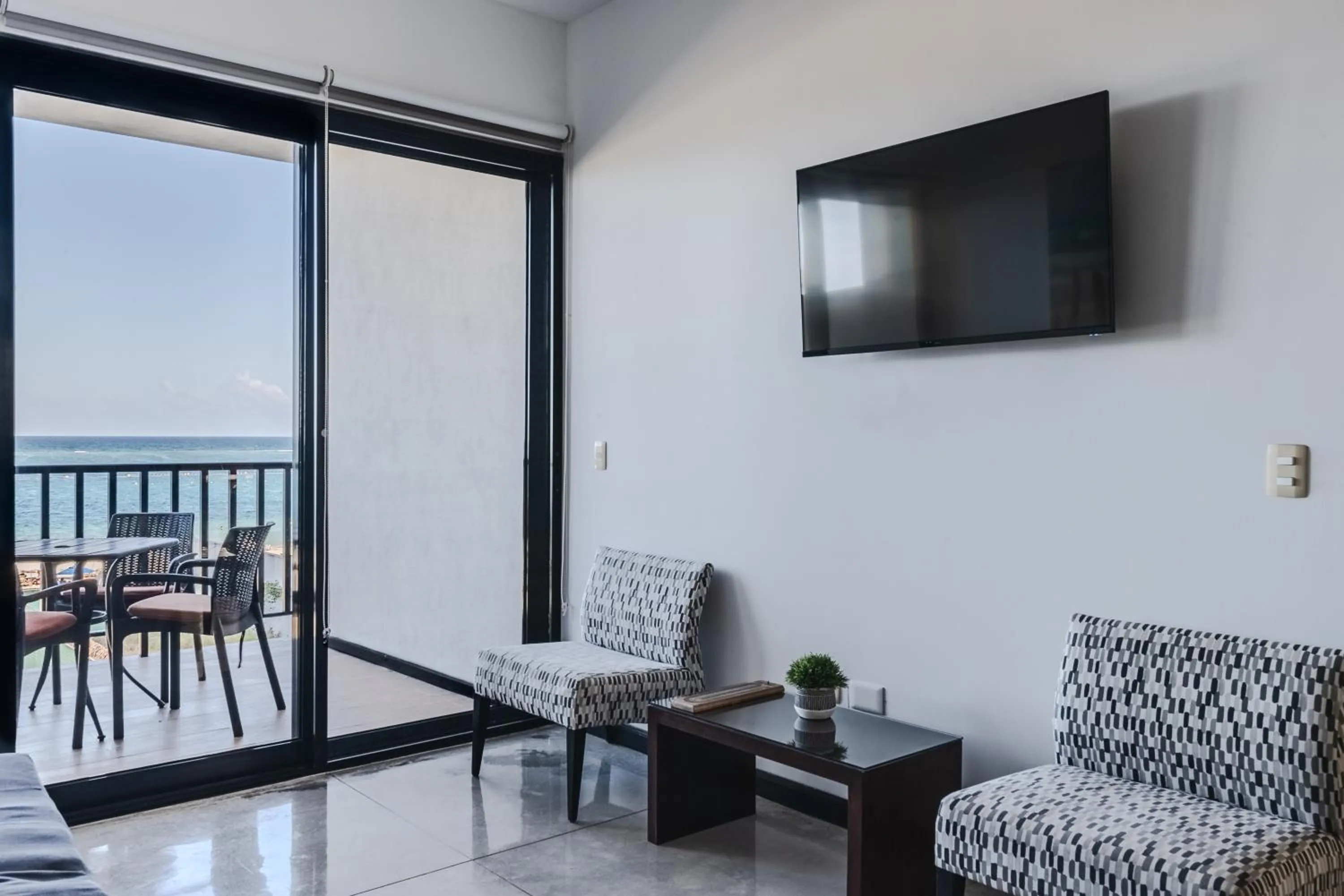 TV and multimedia in Vela's Condos Ocean Front