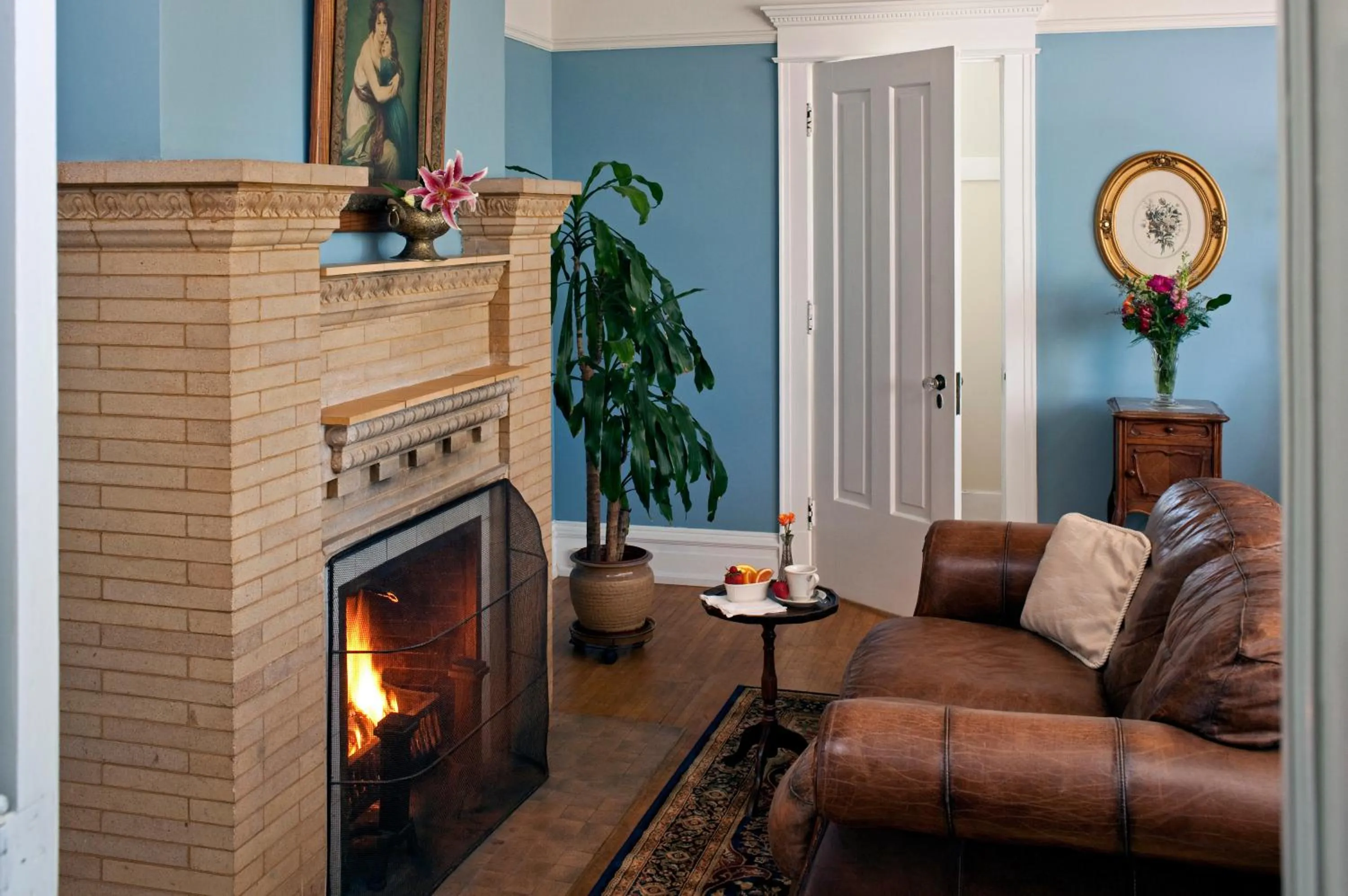 Bedroom in Old Rittenhouse Inn