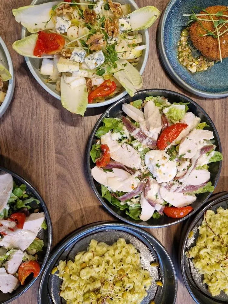 Restaurant/places to eat in Dali Hôtel Montauban