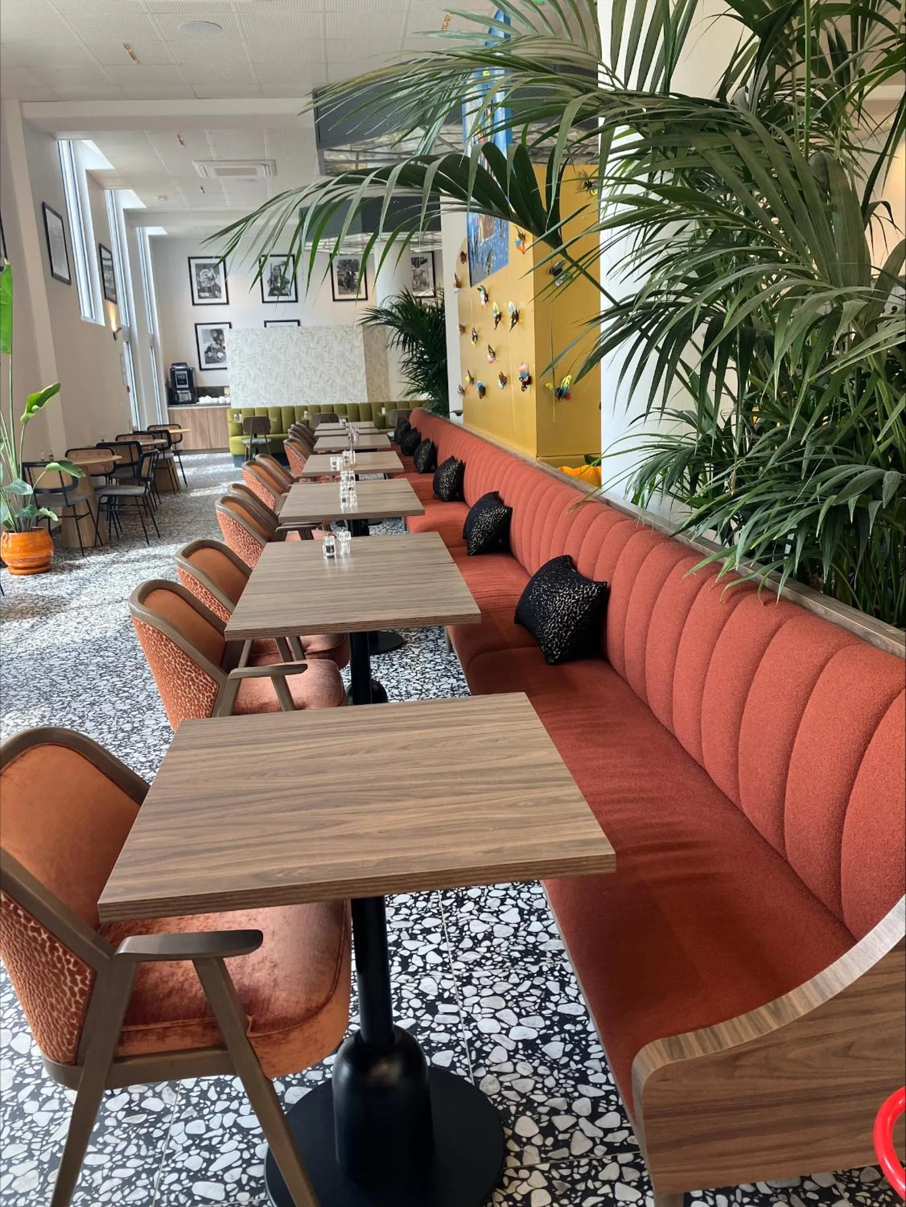 Restaurant/places to eat in Dali Hôtel Montauban