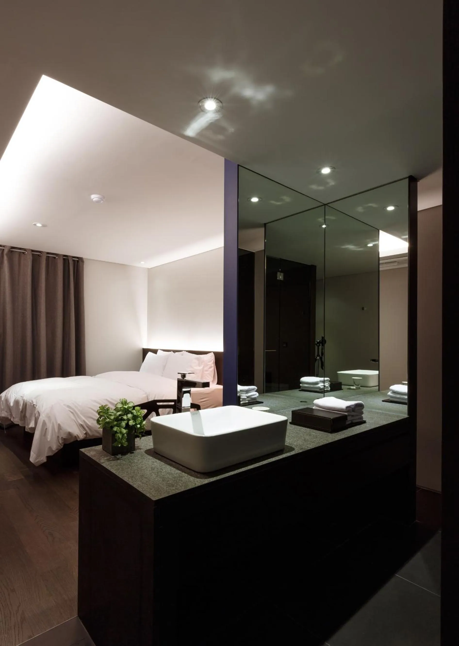 Photo of the whole room in H Hotel