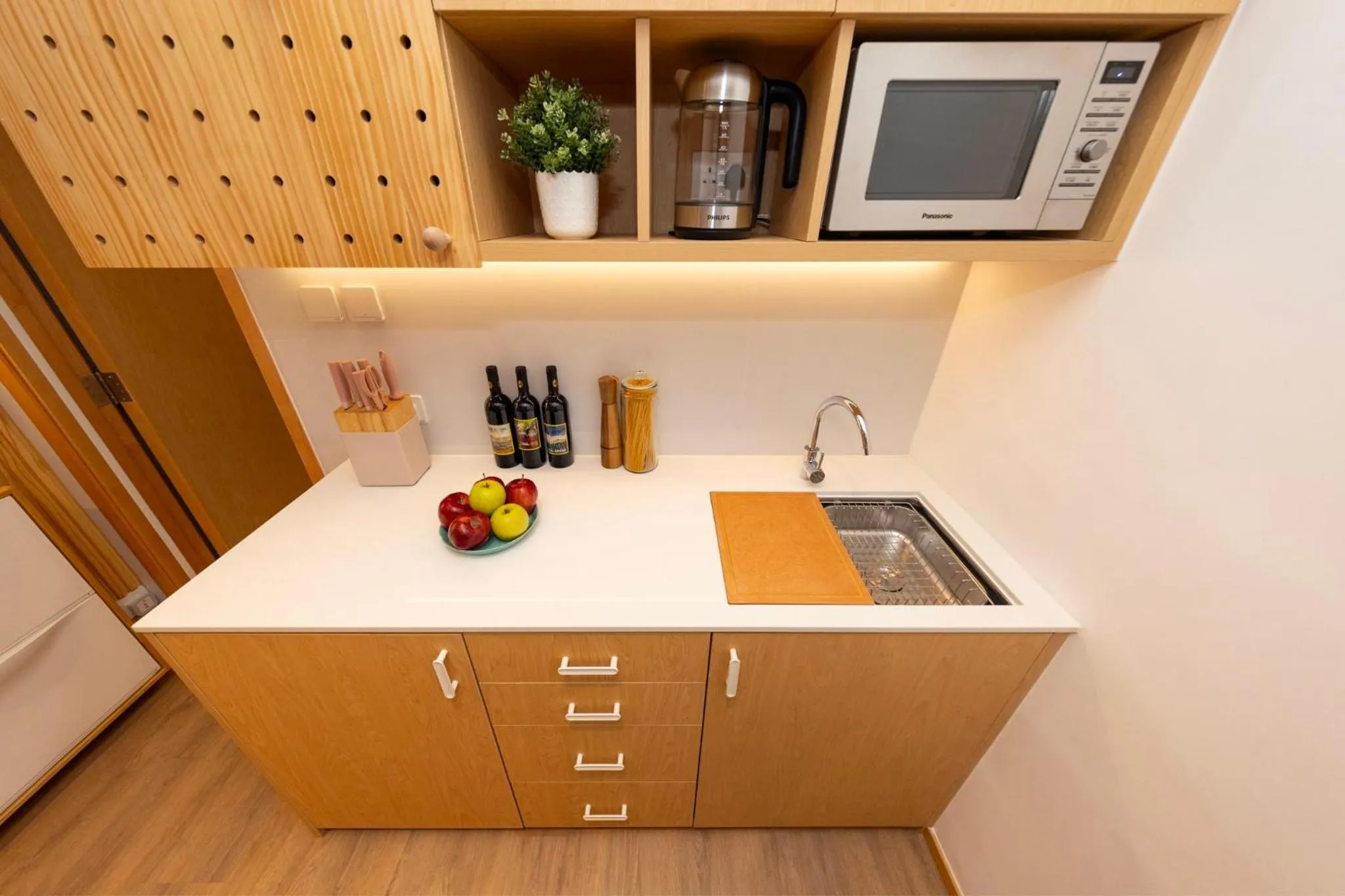 Property building in Shama Hub Metro South Hong Kong