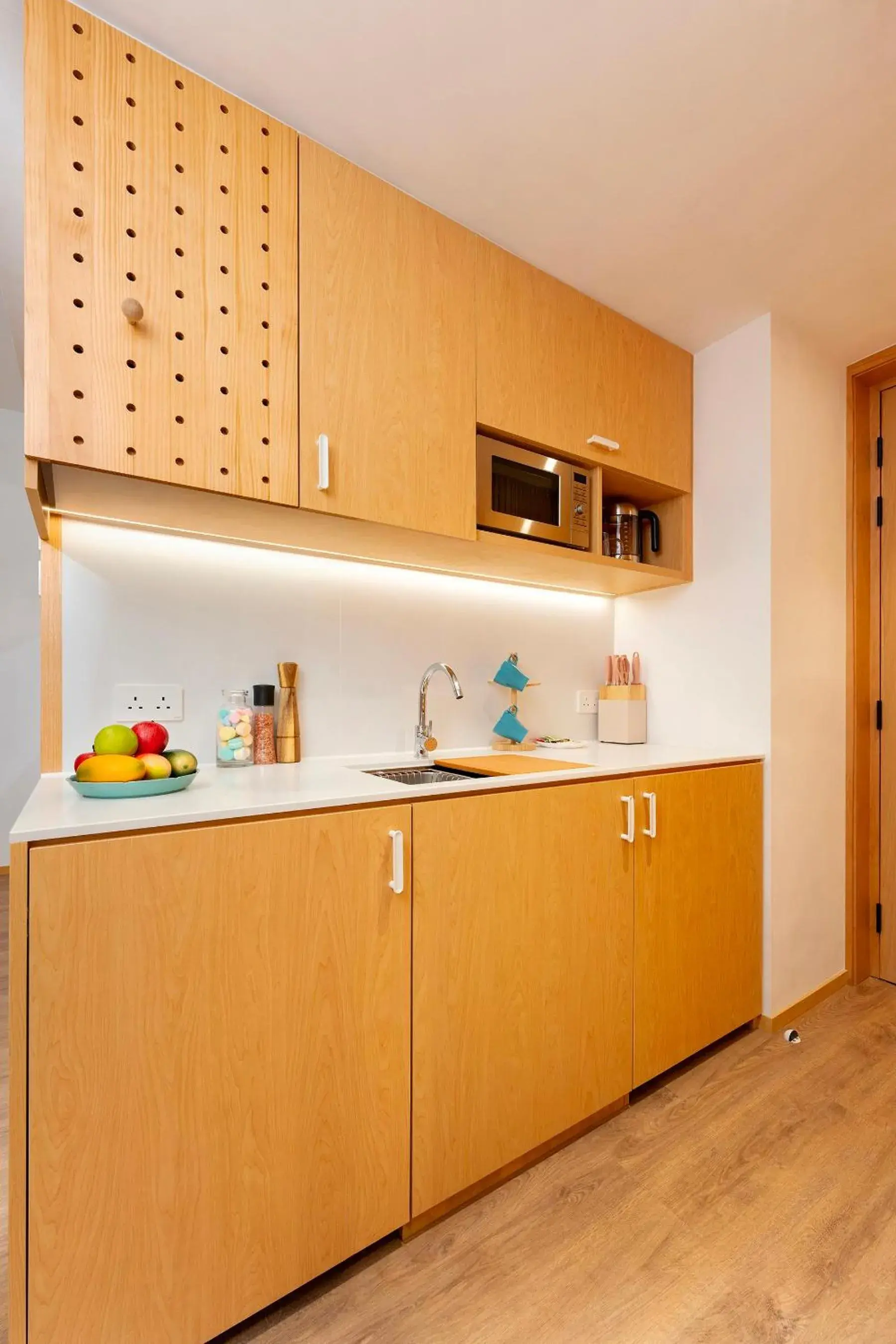 Property building in Shama Hub Metro South Hong Kong Property building in Shama Hub Metro South Hong Kong