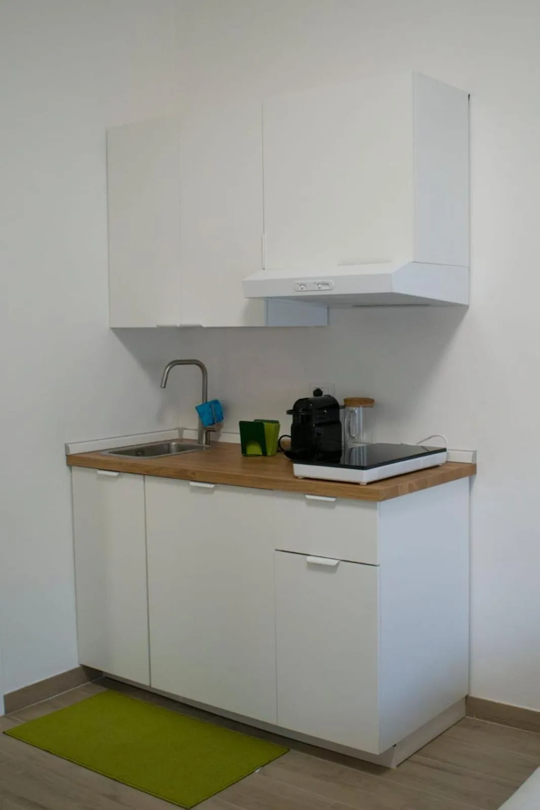 Coffee/tea facilities in Maison 37