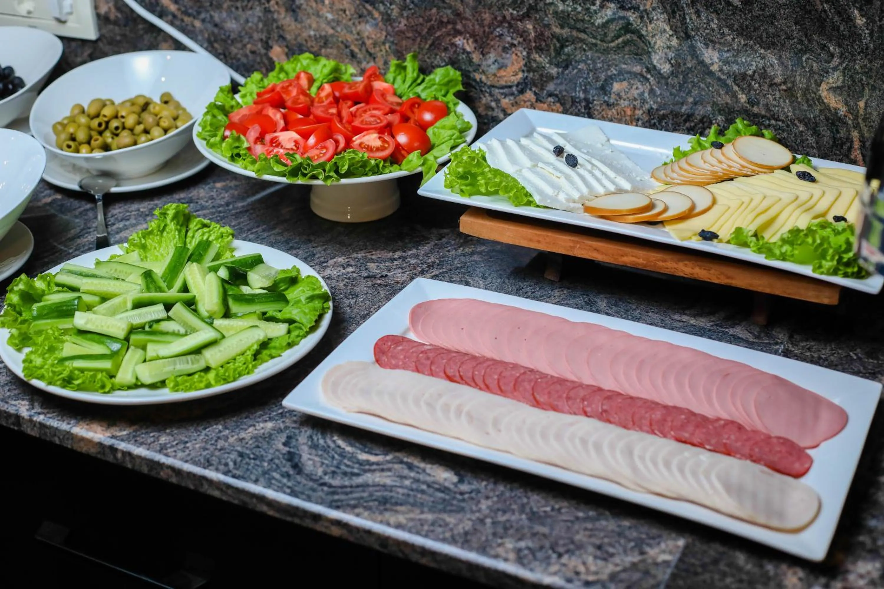 Restaurant/places to eat in Arium Hotel Baku