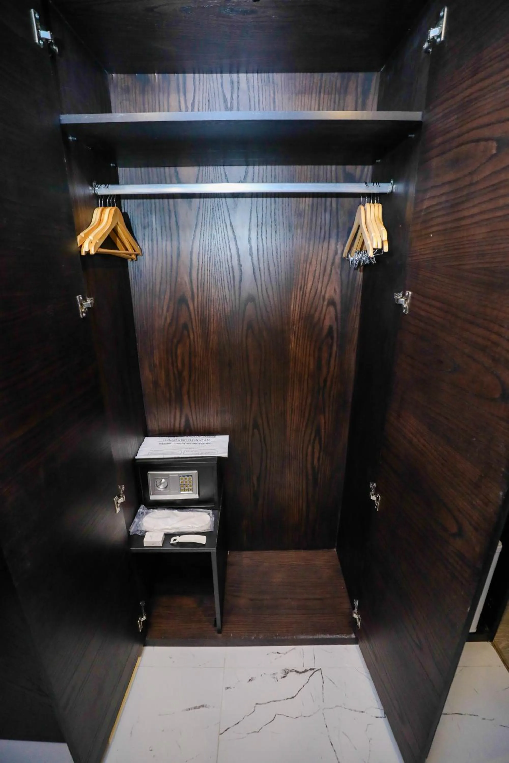 safe in Arium Hotel Baku