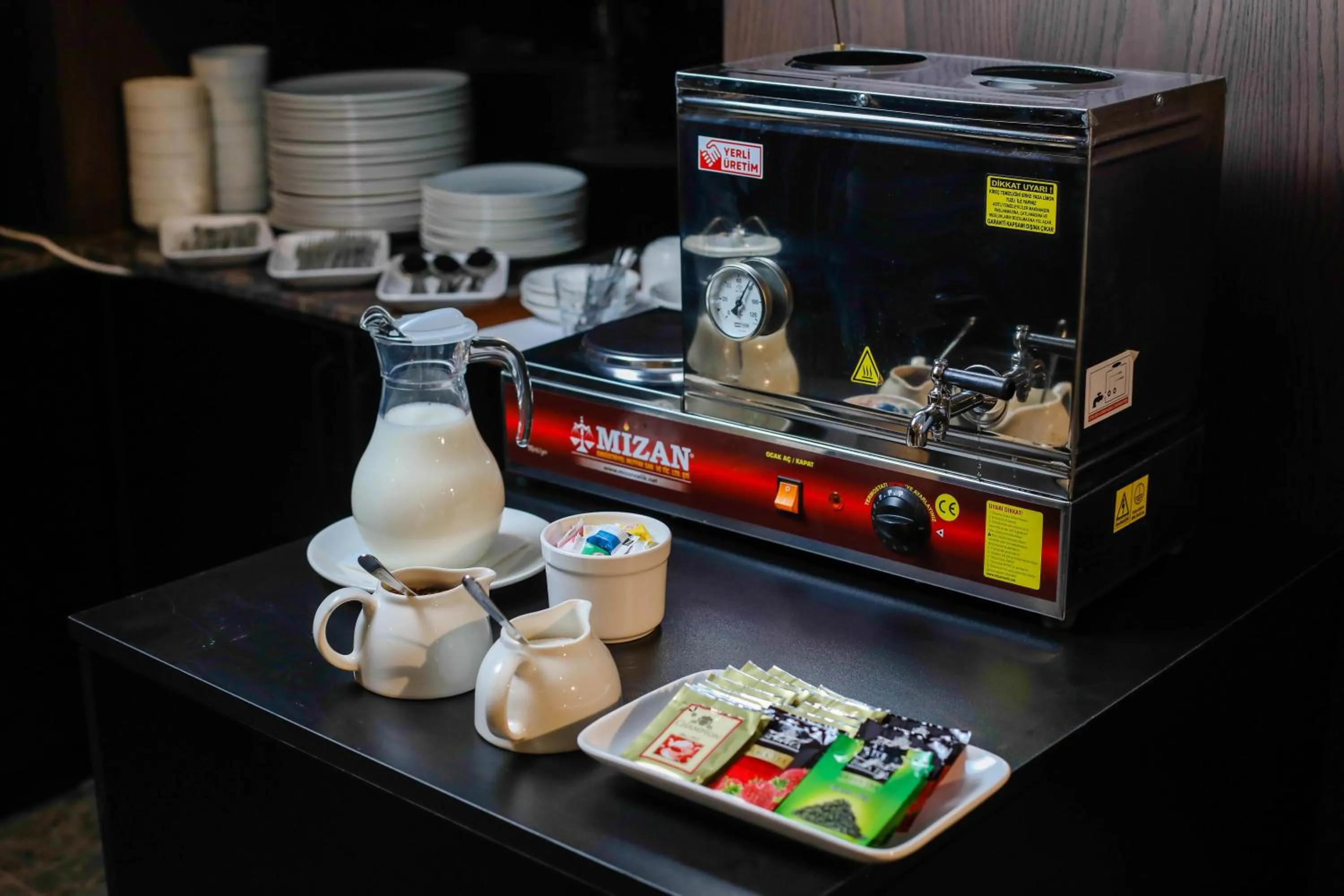 Restaurant/places to eat in Arium Hotel Baku