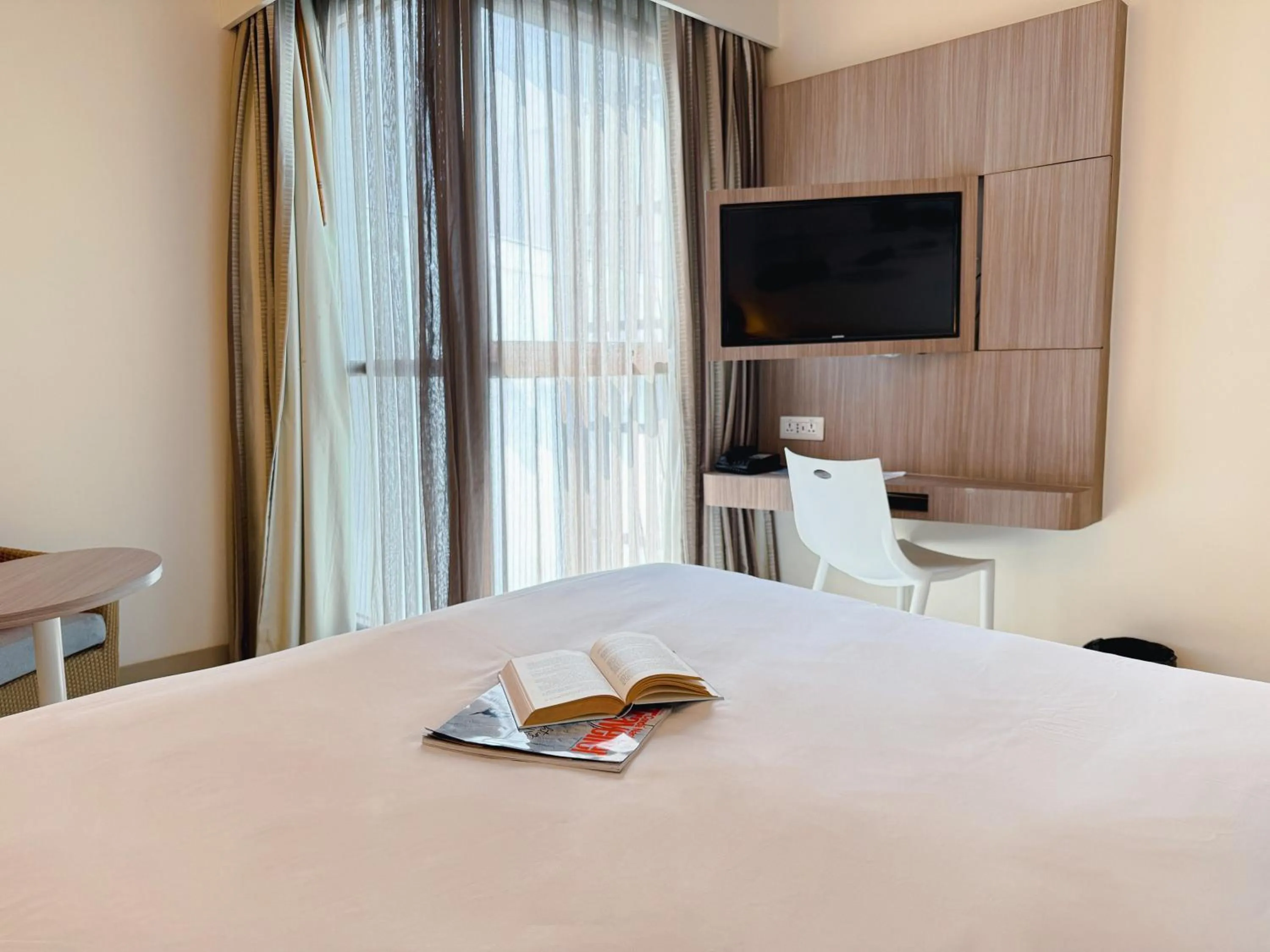 Bed in Travelodge Pattaya