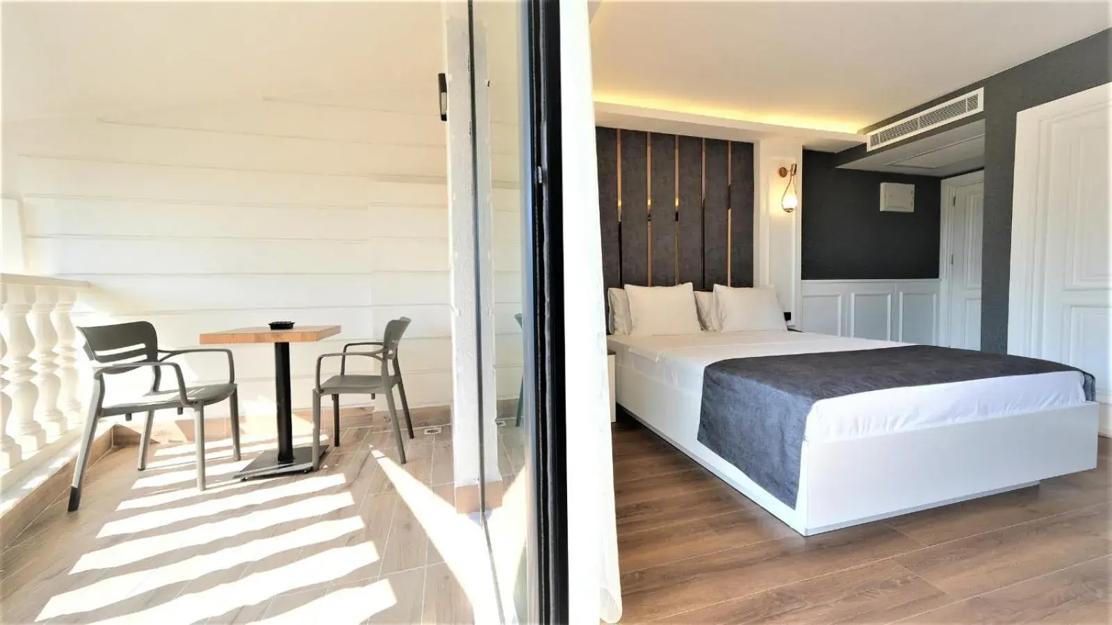 Balcony/Terrace, Bed in Mai İnci Otel Balcony/Terrace, Bed in Mai İnci Otel