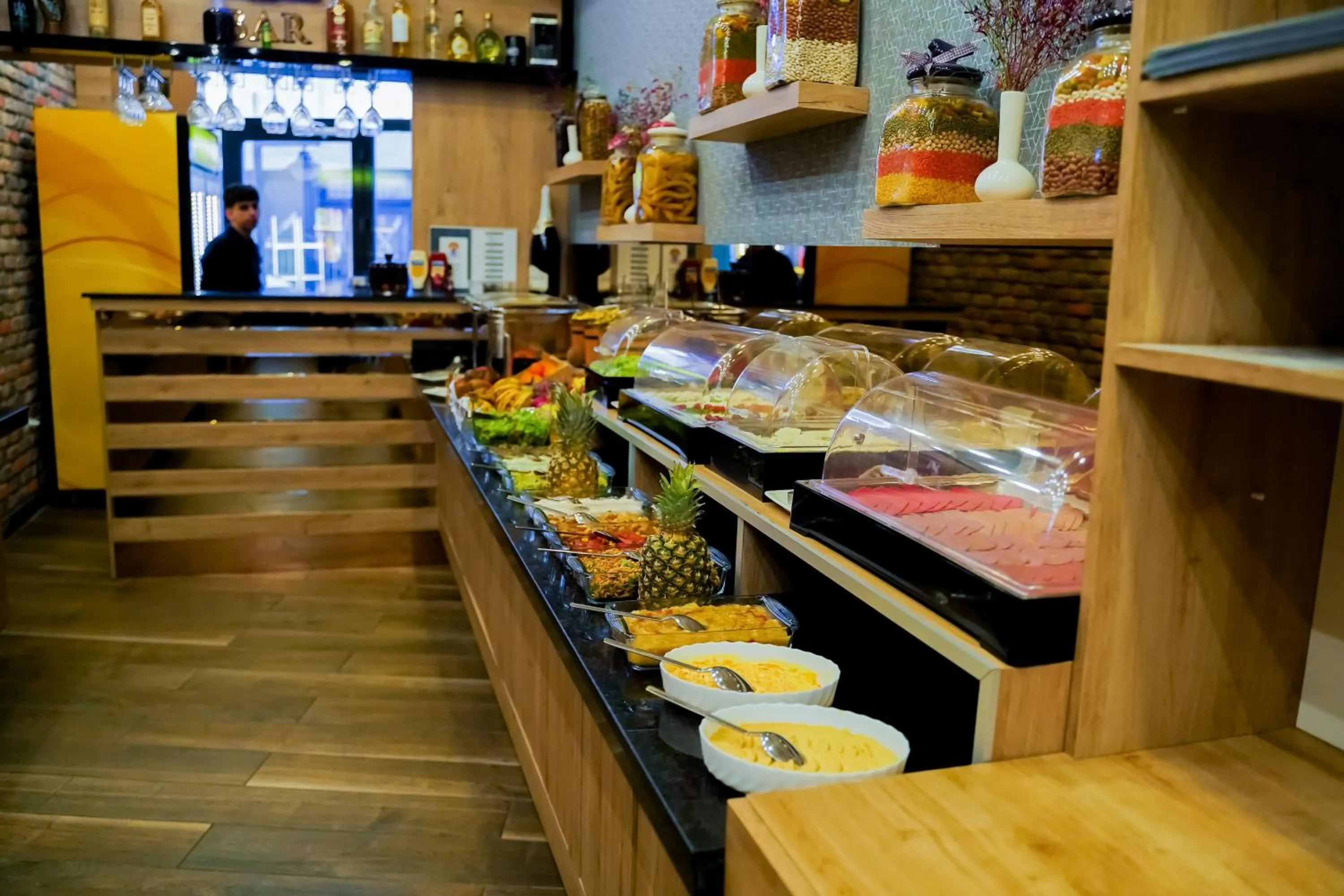 Breakfast in Mai İnci Otel