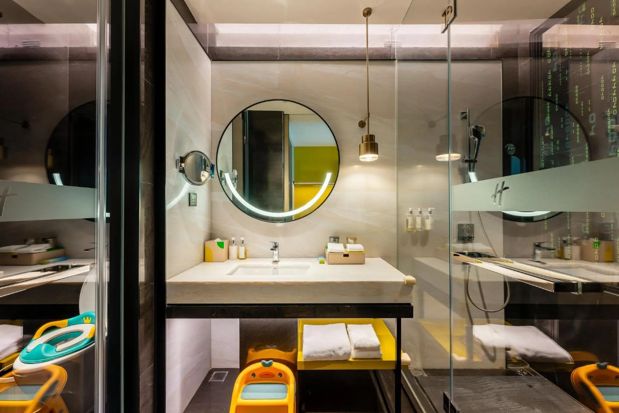 Photo of the whole room in Holiday Inn Chongqing Data Valley by IHG